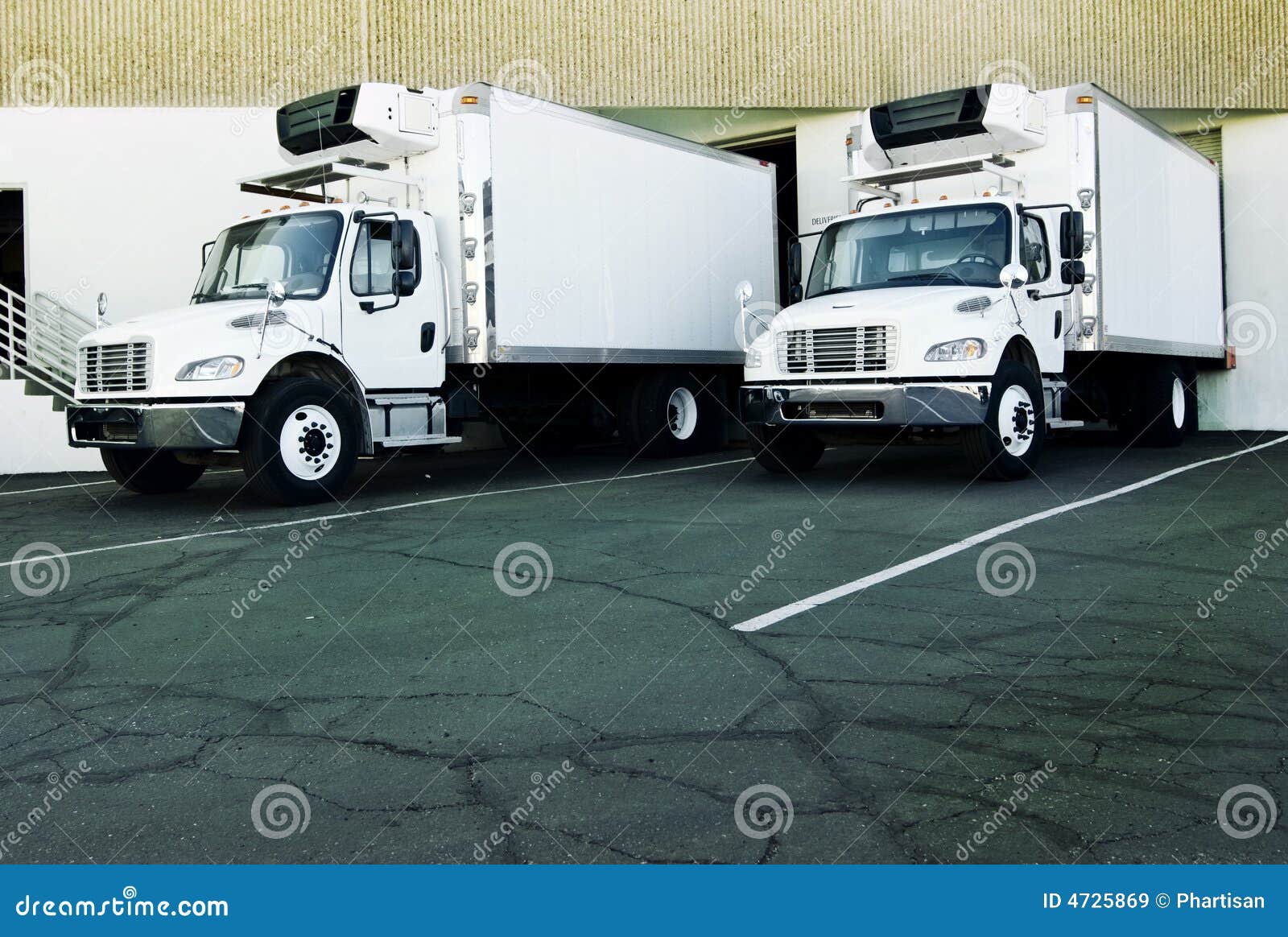 Fresh produce delivery stock image. Image of indusrty 4725869