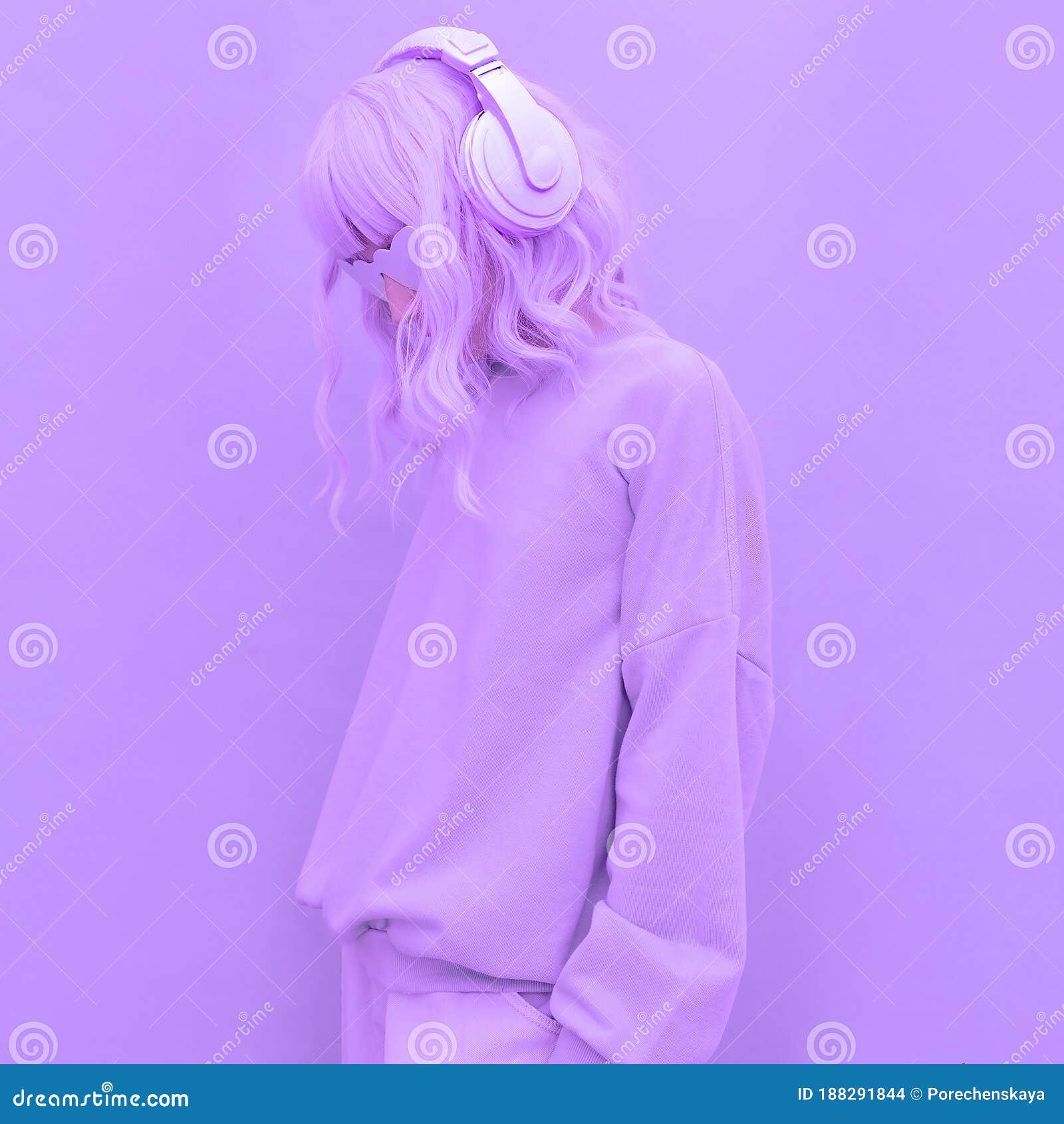 Fresh Purple Dj Girl Minimal Monochrome Color Aesthetic Stylish Headphones Music Lover Concept Stock Photo Image Of Background Color