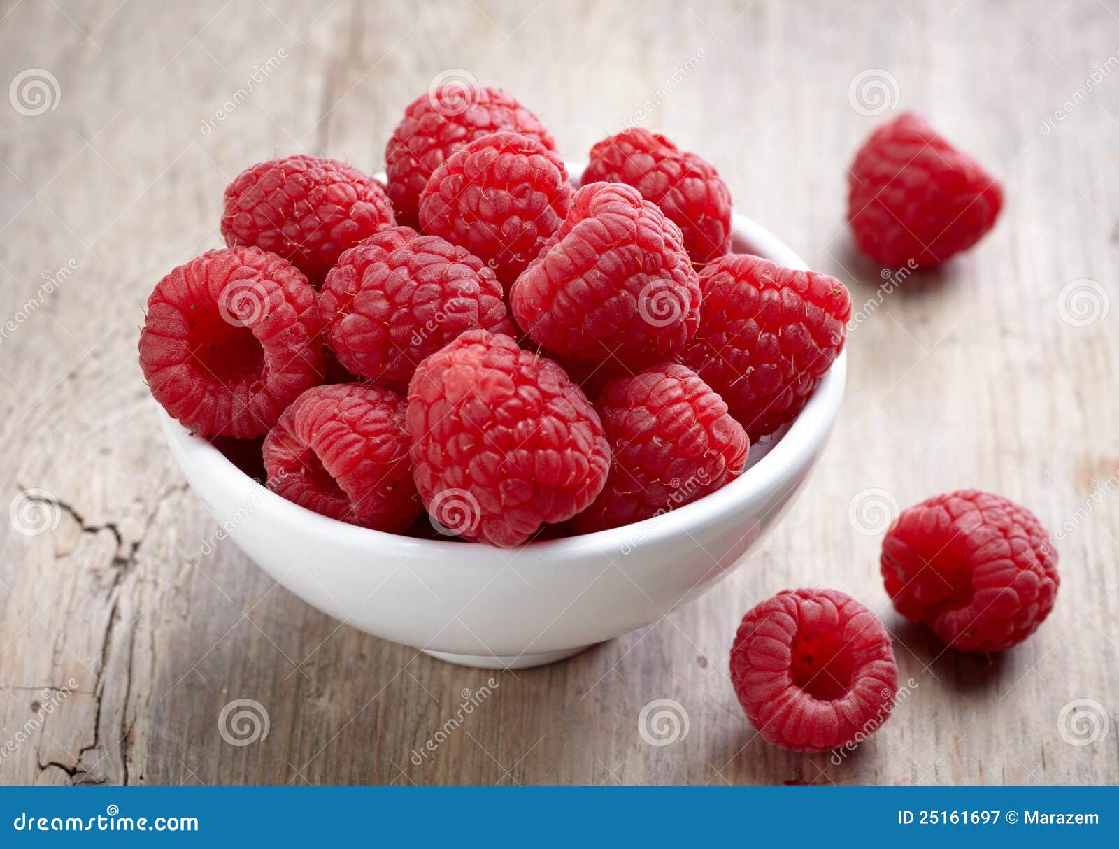 Fresh raspberries stock image. Image of dessert, organic 25161697