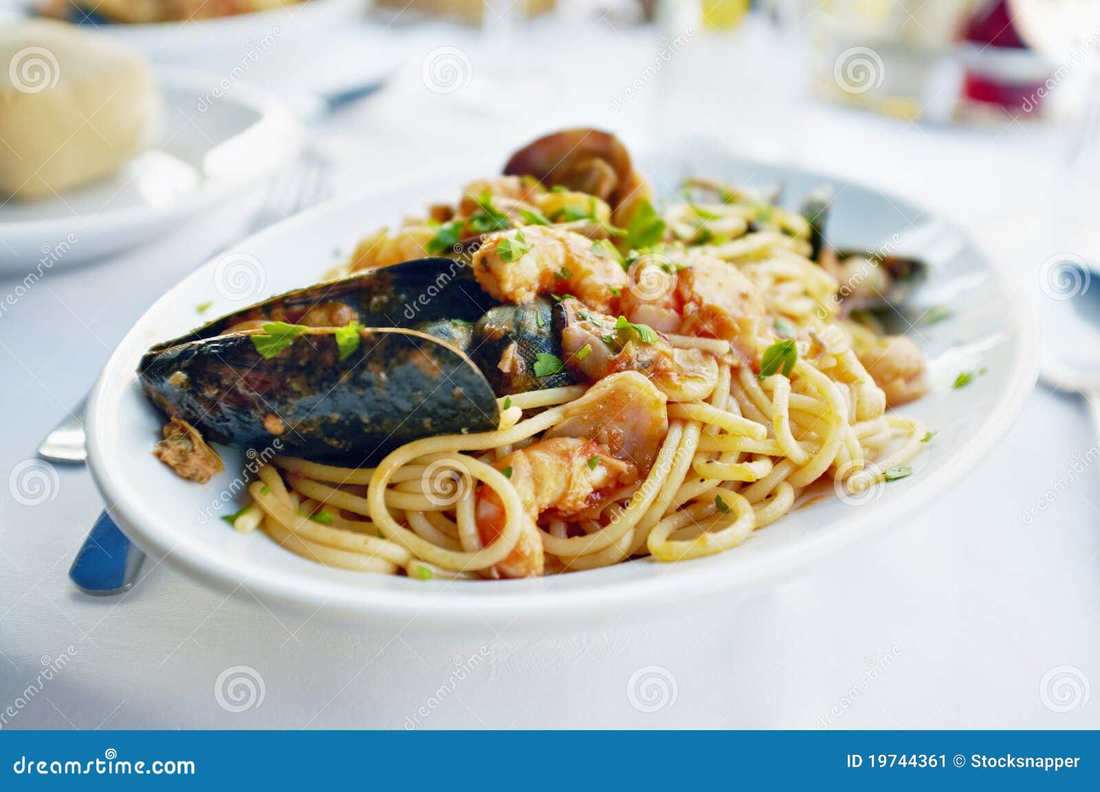 fresh seafood pasta