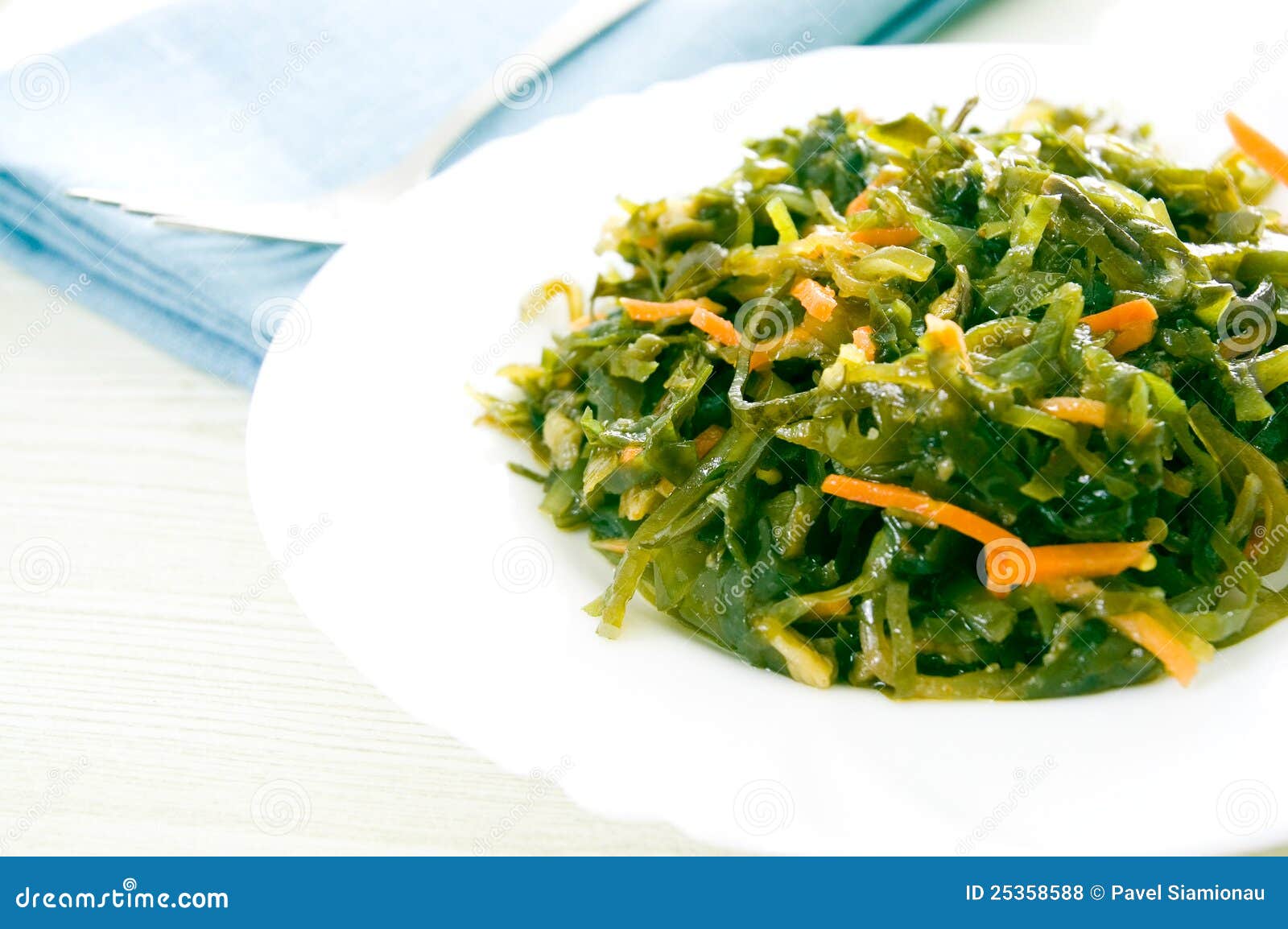 Fresh seaweed salad stock photo. Image of aonori, delicacy 25358588