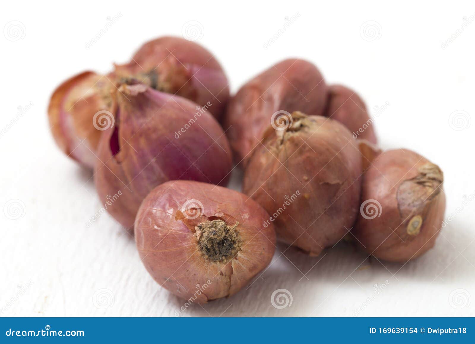 Fresh Shallots Isolated on White Stock Photo Image of onion, fresh