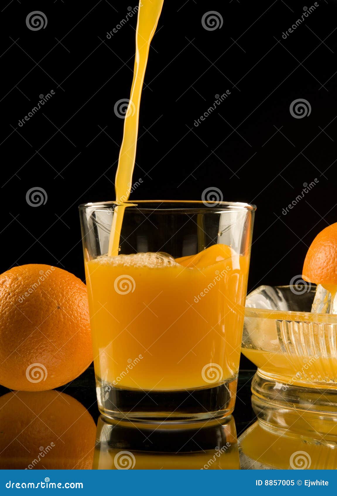 Fresh Squeezed Orange Juice Stock Image - Image of tempting, healthful ...