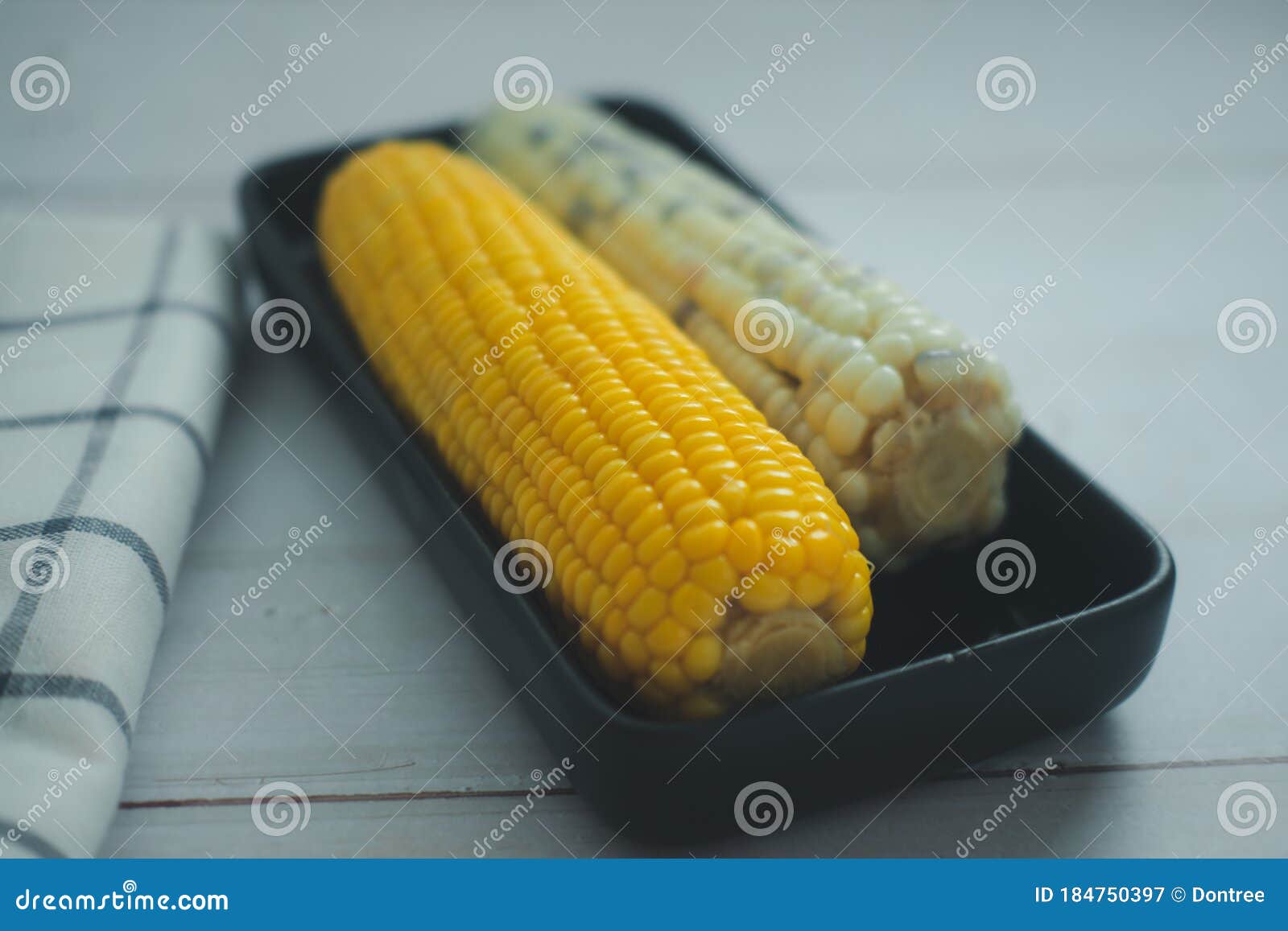 Fresh of Sweet Corn Boiled and Waxy Corns Boiled Stock Image Image of