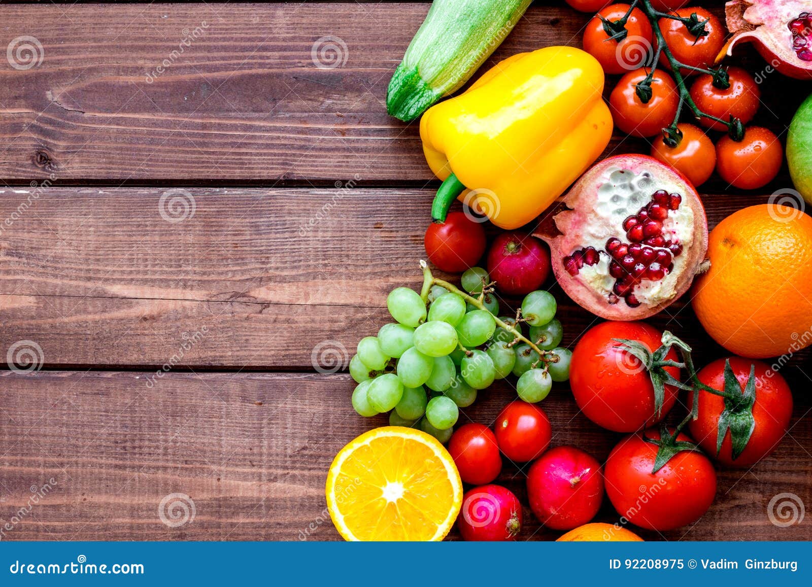 Download Mockup Features On Fresh Free Fruits : Fresh Vegetables ...