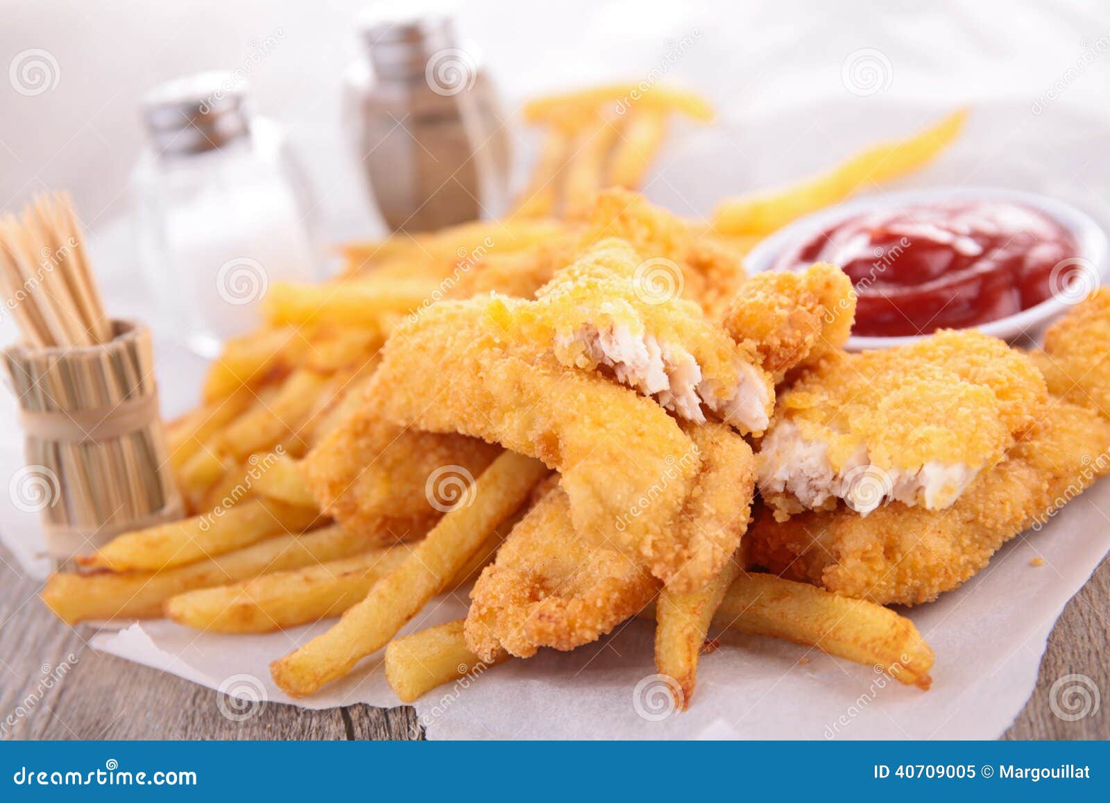 Fried chicken, fast food stock image. Image of meat, junk 40709005