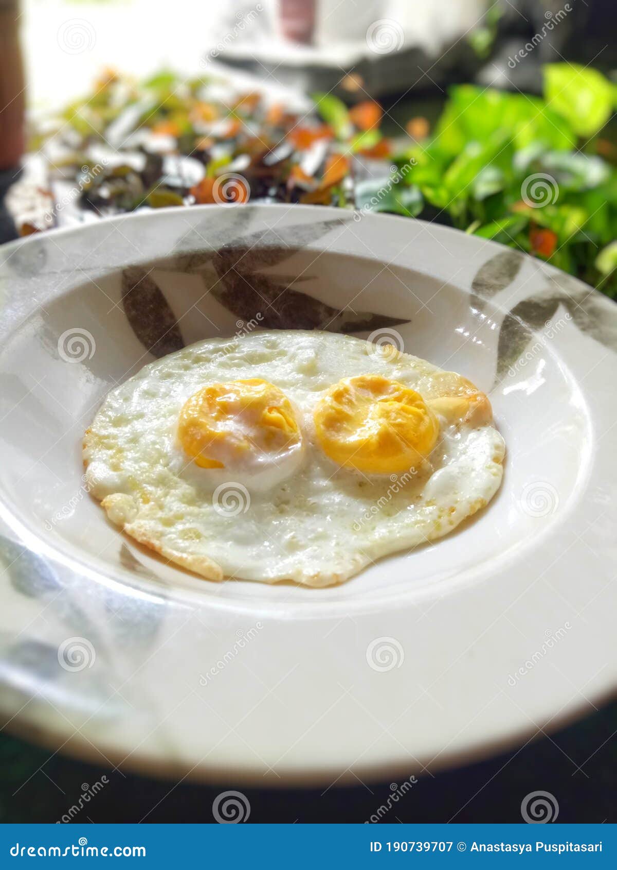 Fried egg for breakfast stock image. Image of cuisine 190739707