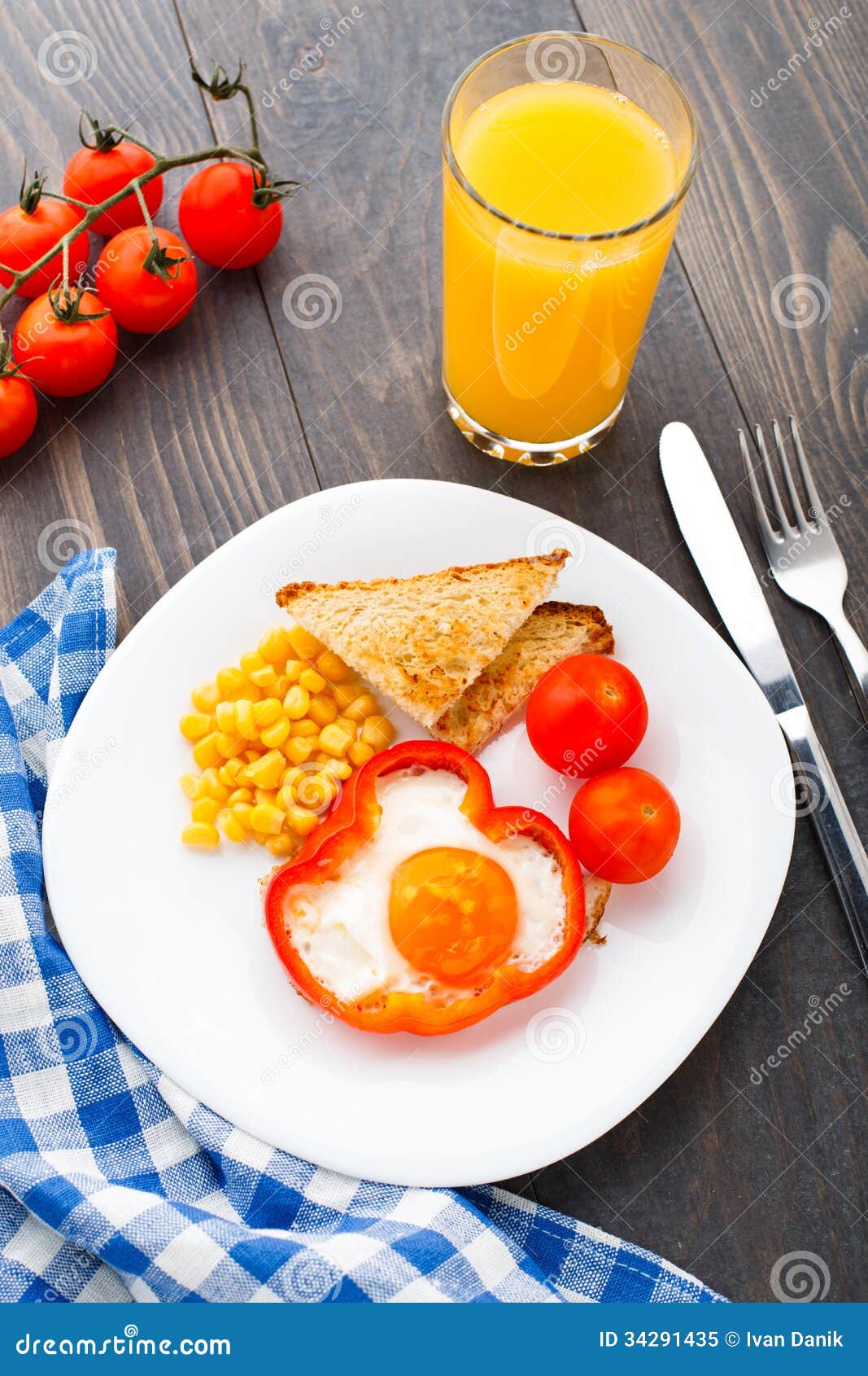 Fried egg in sweet paprika stock image. Image of fried 34291435