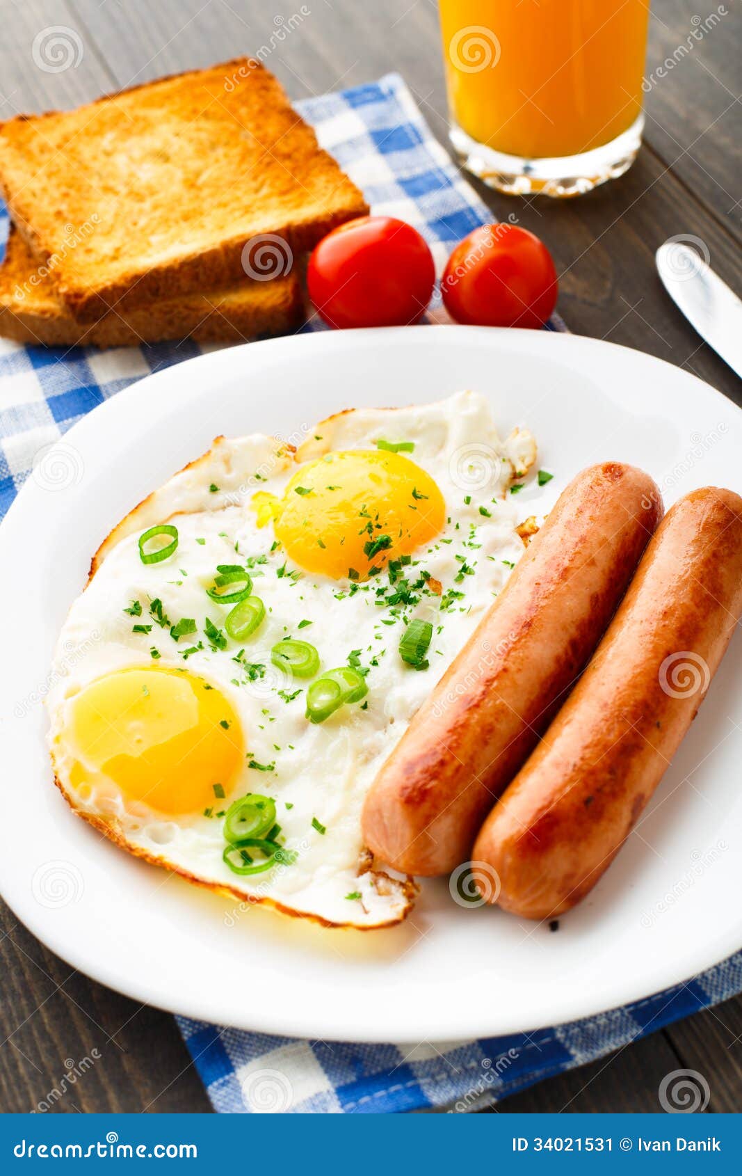 Fried eggs with sausages. stock image. Image of fresh 34021531