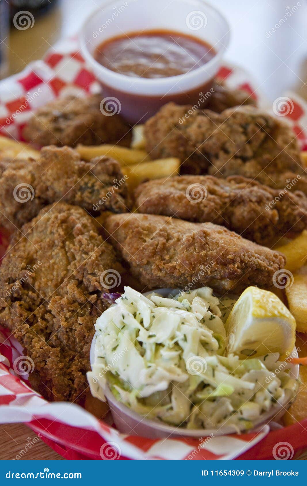 Fried Oysters stock image. Image of nutrition, basket 11654309