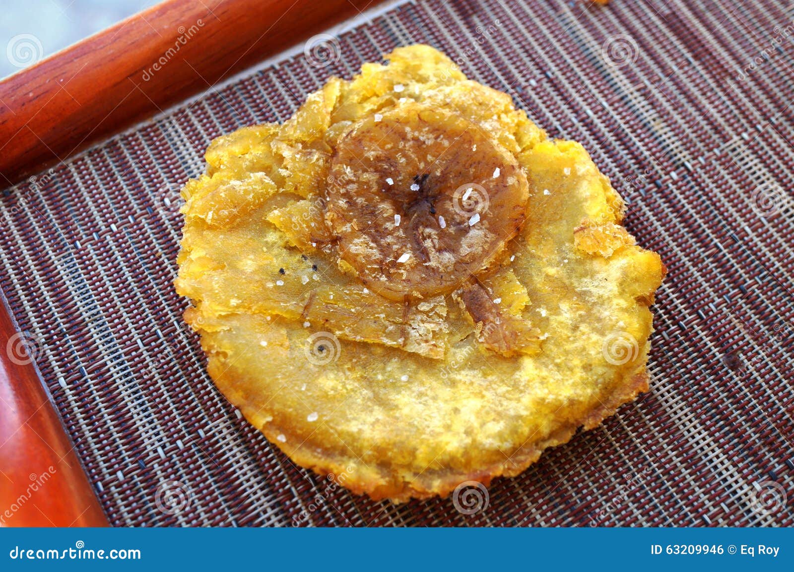 fried plantain tostones (patacones)