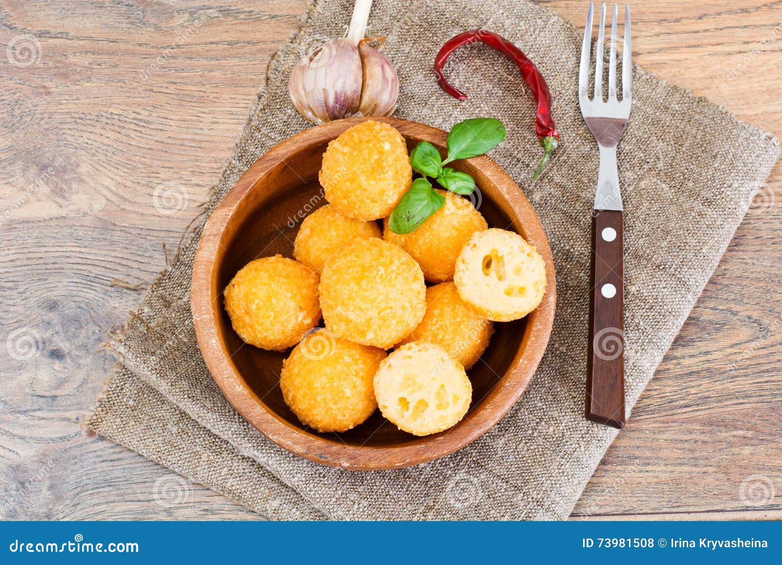 Fried Potato Profundo, Bolas Del Queso Foto de archivo Imagen de