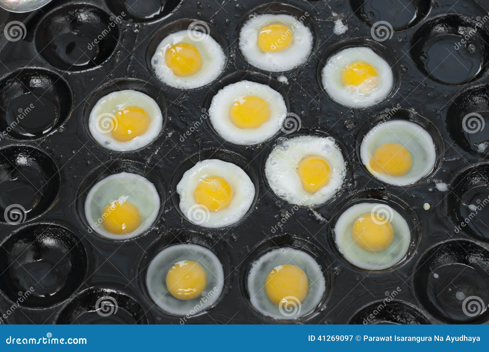 Fried quail eggs. stock image. Image of lunch, eggs, diet 41269097