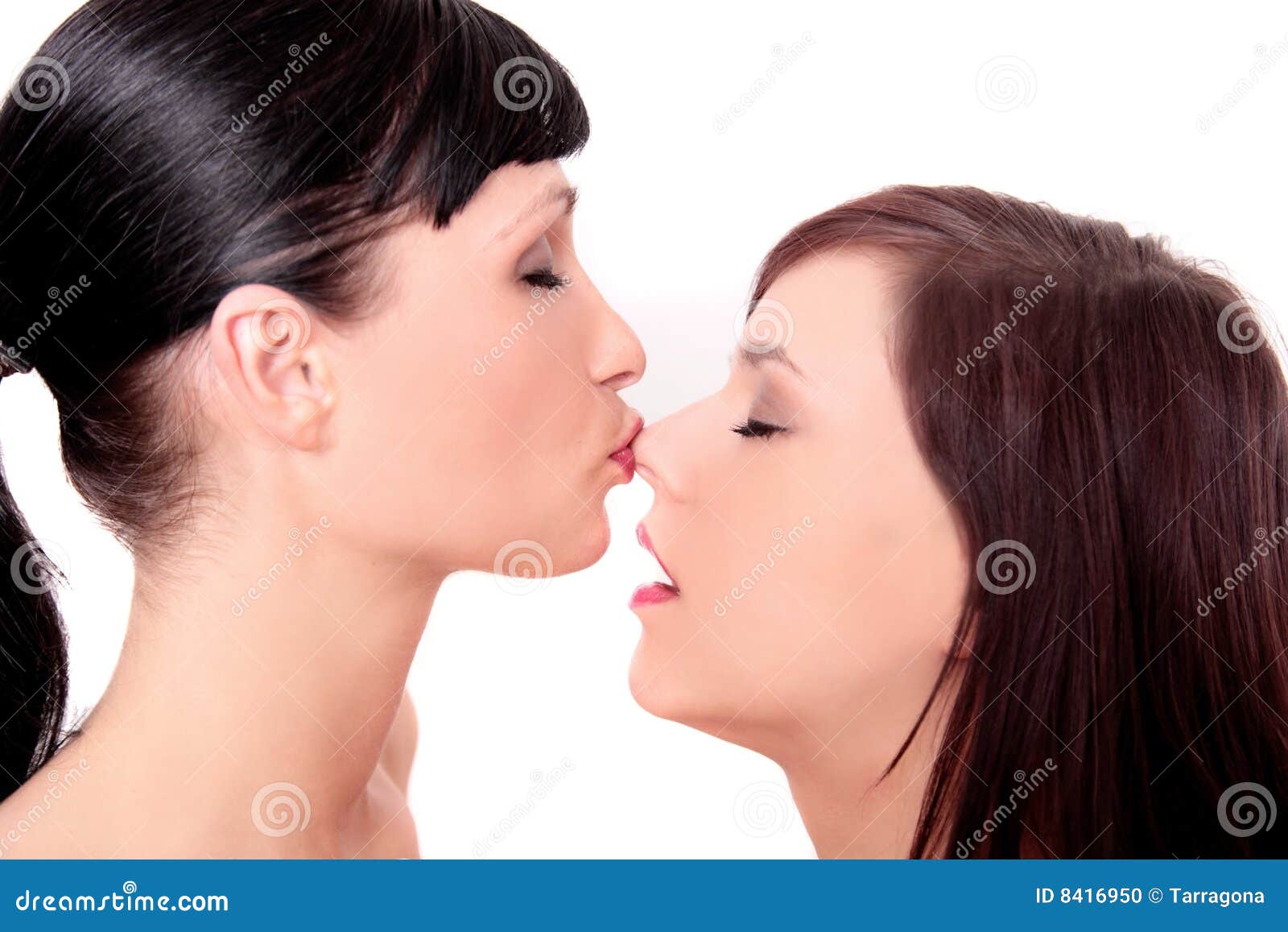 Lesbian Girls Deep Kissing