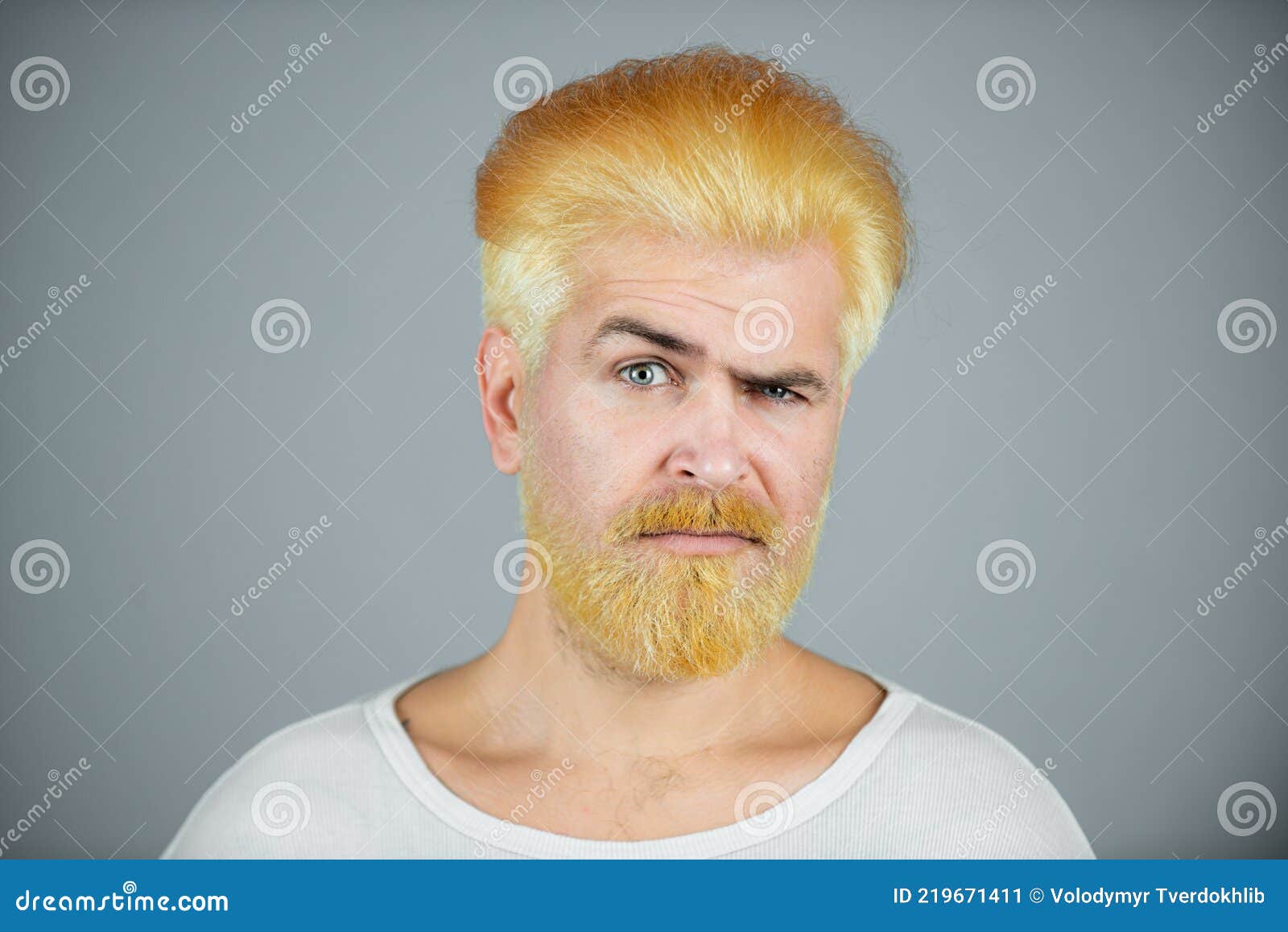 Blond gefärbte haare mann