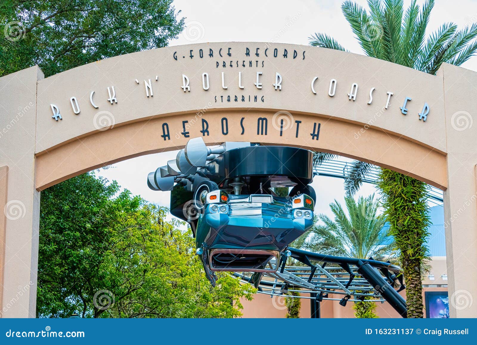 Front Entrance To Rock N Roller Coaster Ride Editorial Photography ...