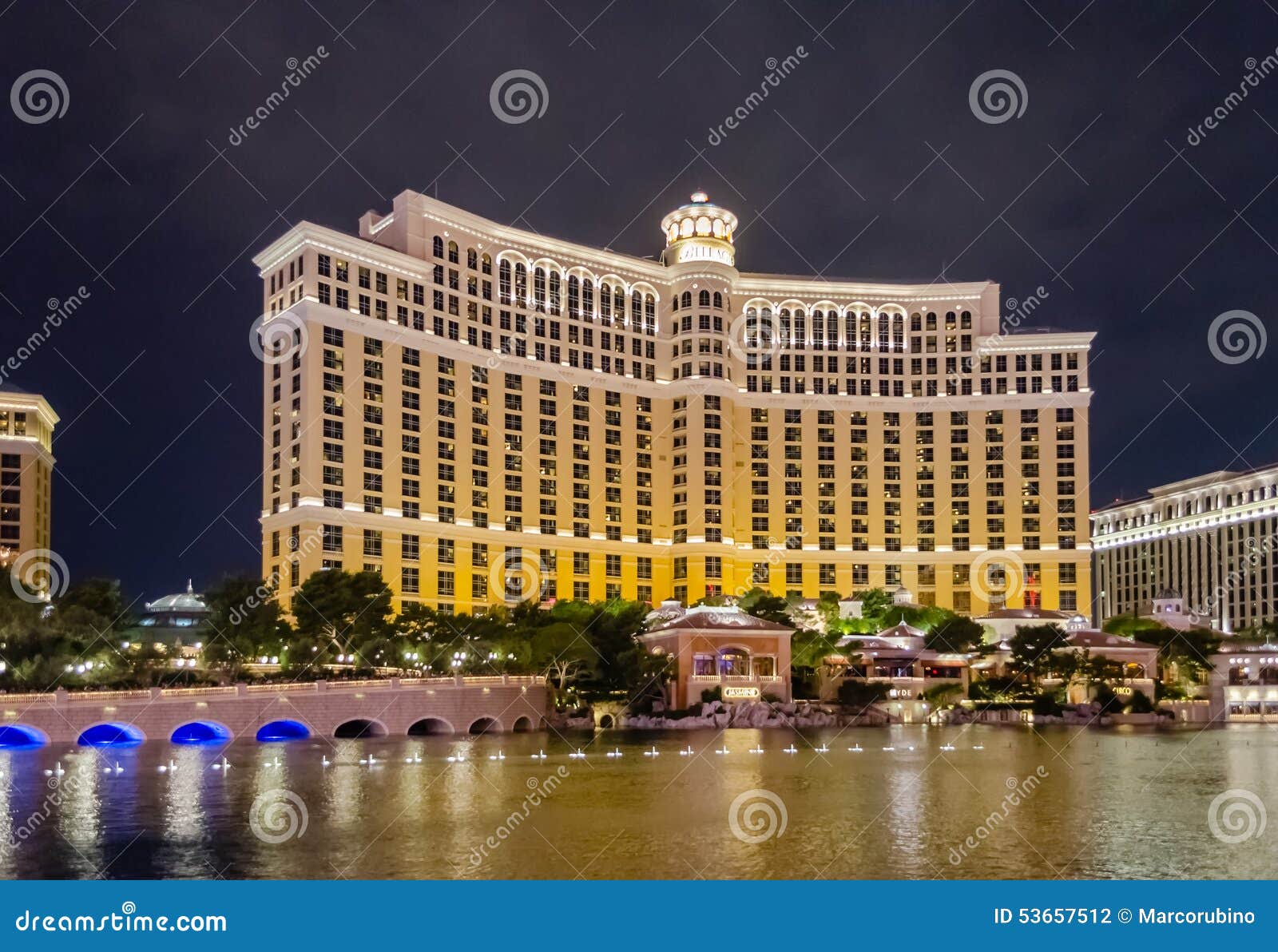 The Bellagio is The Most ELEGANT Luxury Hotel in Las Vegas 