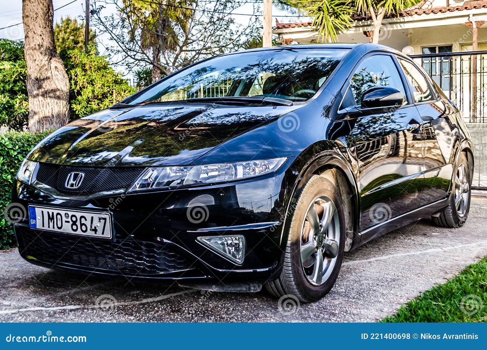 Front View of a Black Honda Civic Special Edition 2010 5D Parked in the ...