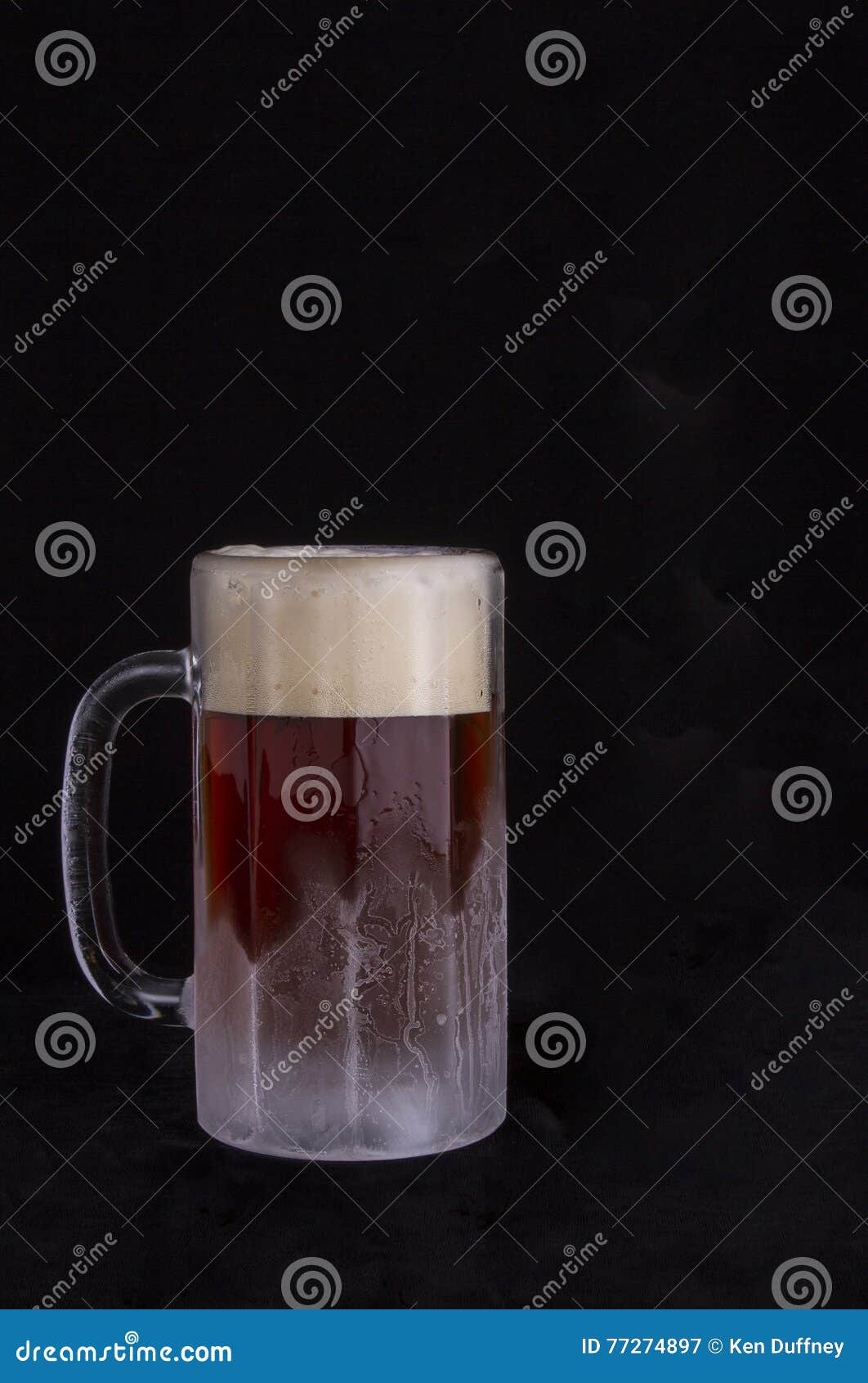 Frosty mug of beer stock image. Image of brew, beverage - 77274897