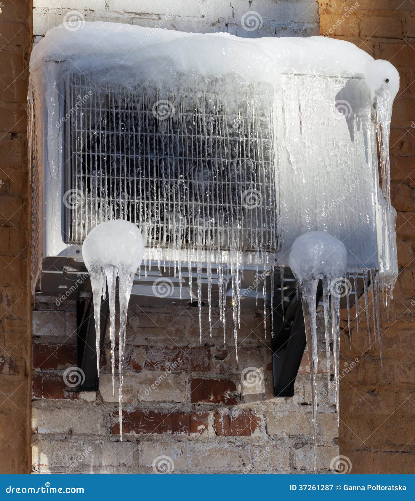 Frozen air conditioning stock image. Image of conditioning 37261287