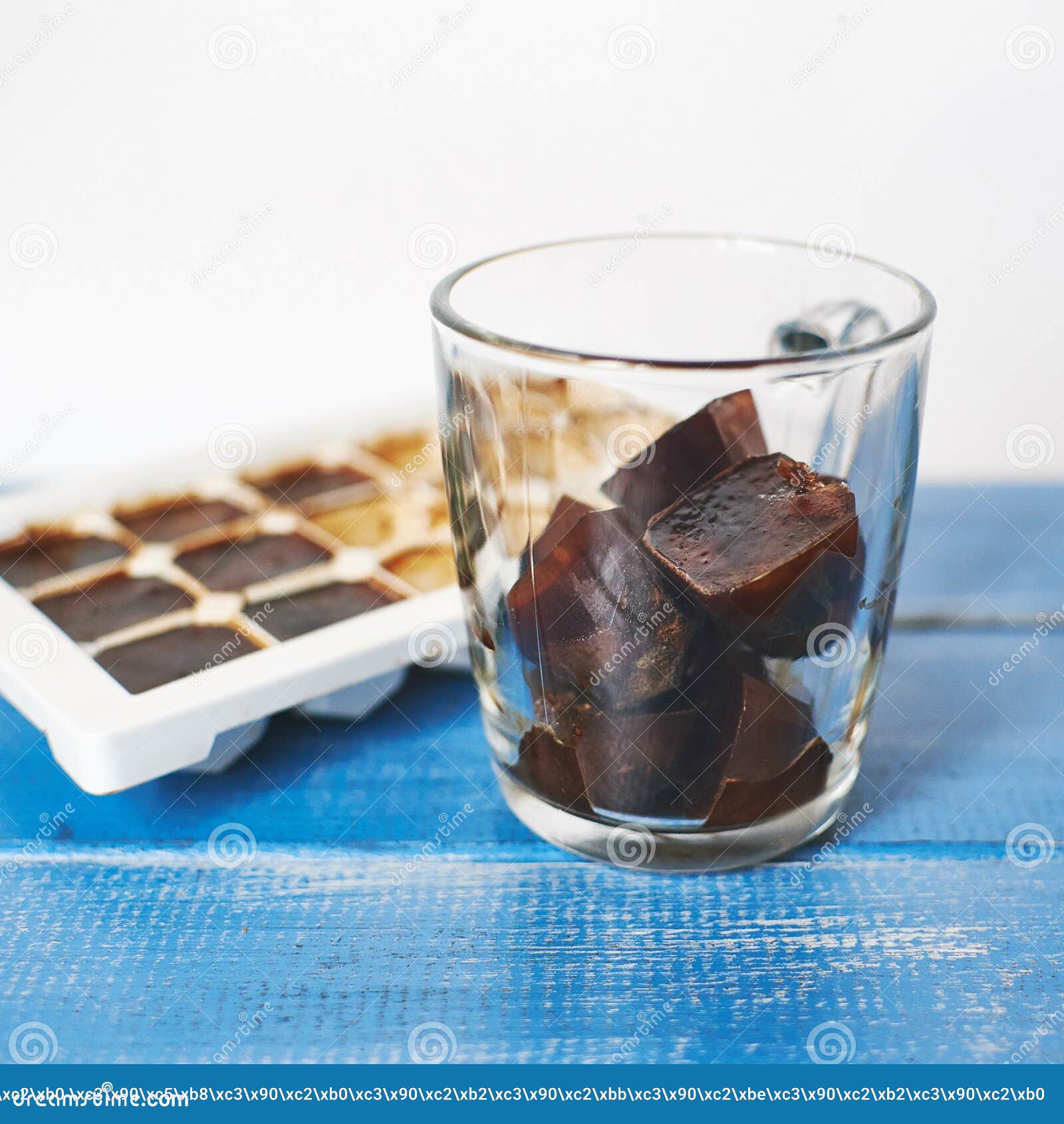 Frozen Coffee Cubes for Instant Espresso with Milk or Warm Coffee Drink ...