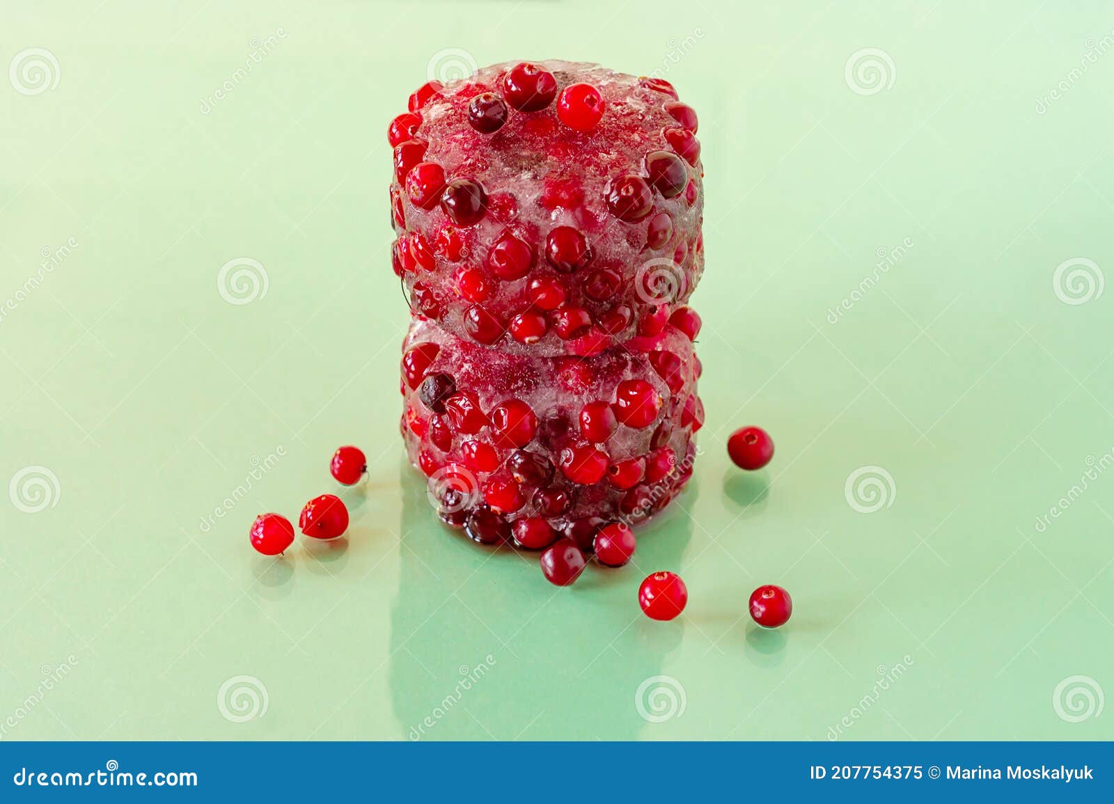 Frozen Cranberries. Frozen Organic Berries for Desserts and Bakery
