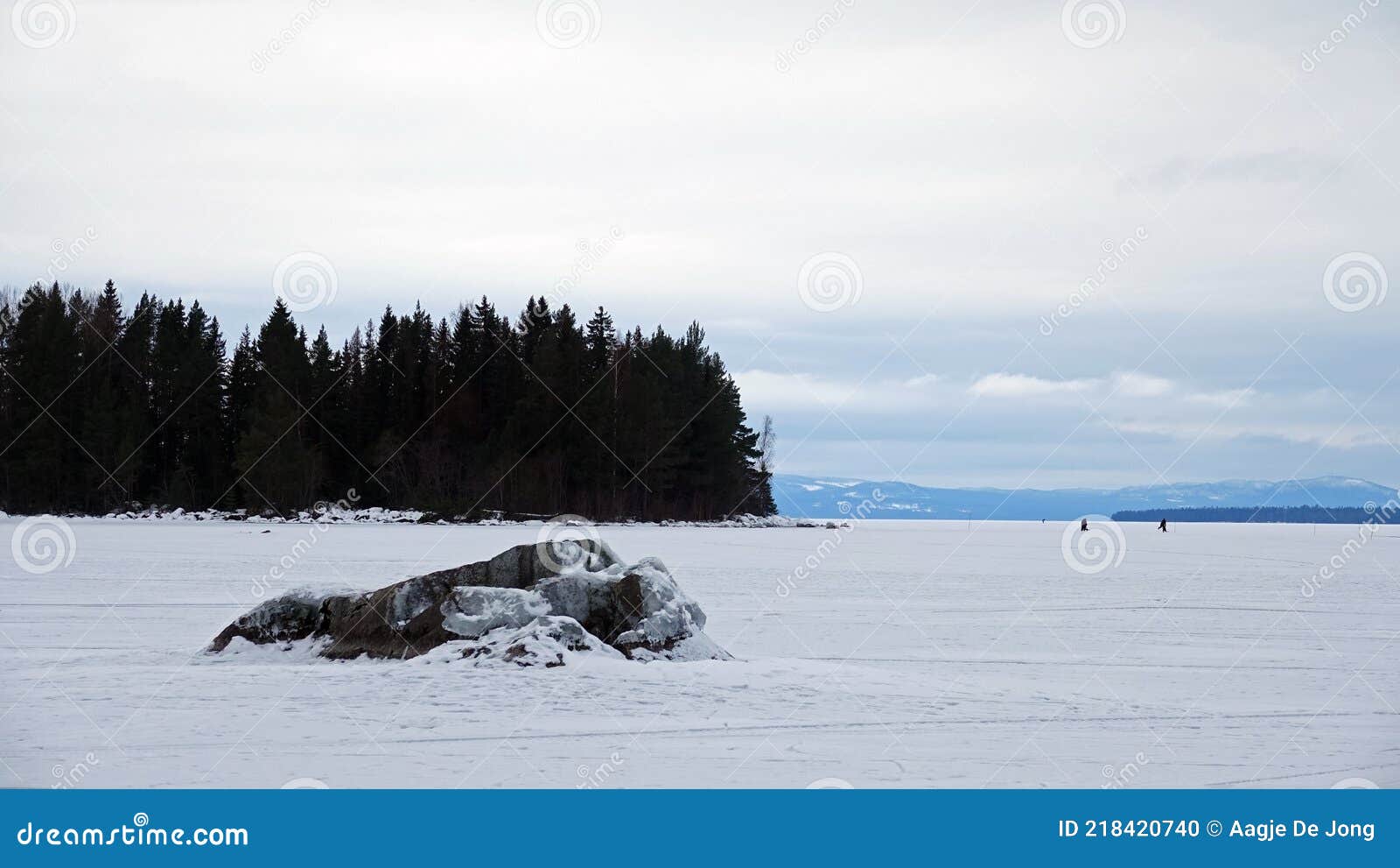 frozen lake siljan n rattvik in dalarna in sweden