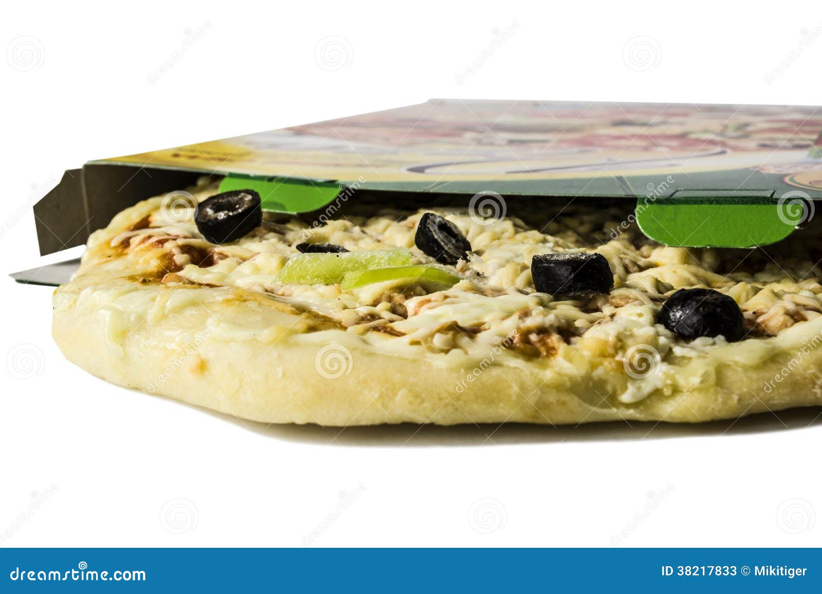 Donatello Frozen Margherita Pizza Editorial Stock Photo - Image of brand,  pizza: 213466778