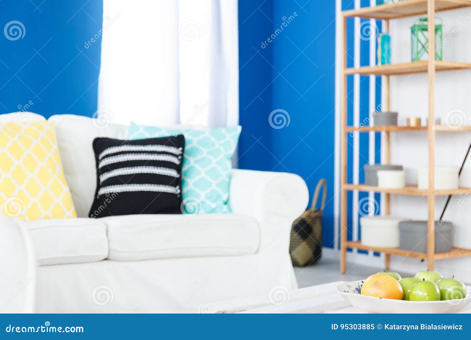 Fruit bowl in living room stock image. Image of apartment 95303885