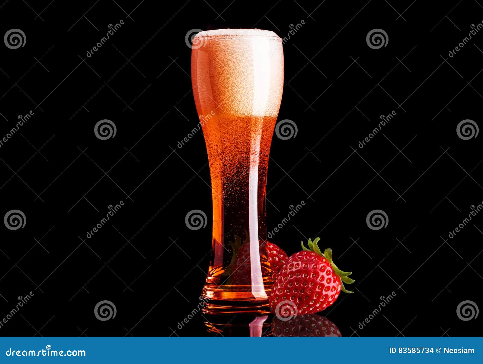 Fruit Strawberry Beer stock photo. Image of clear, refreshing 83585734