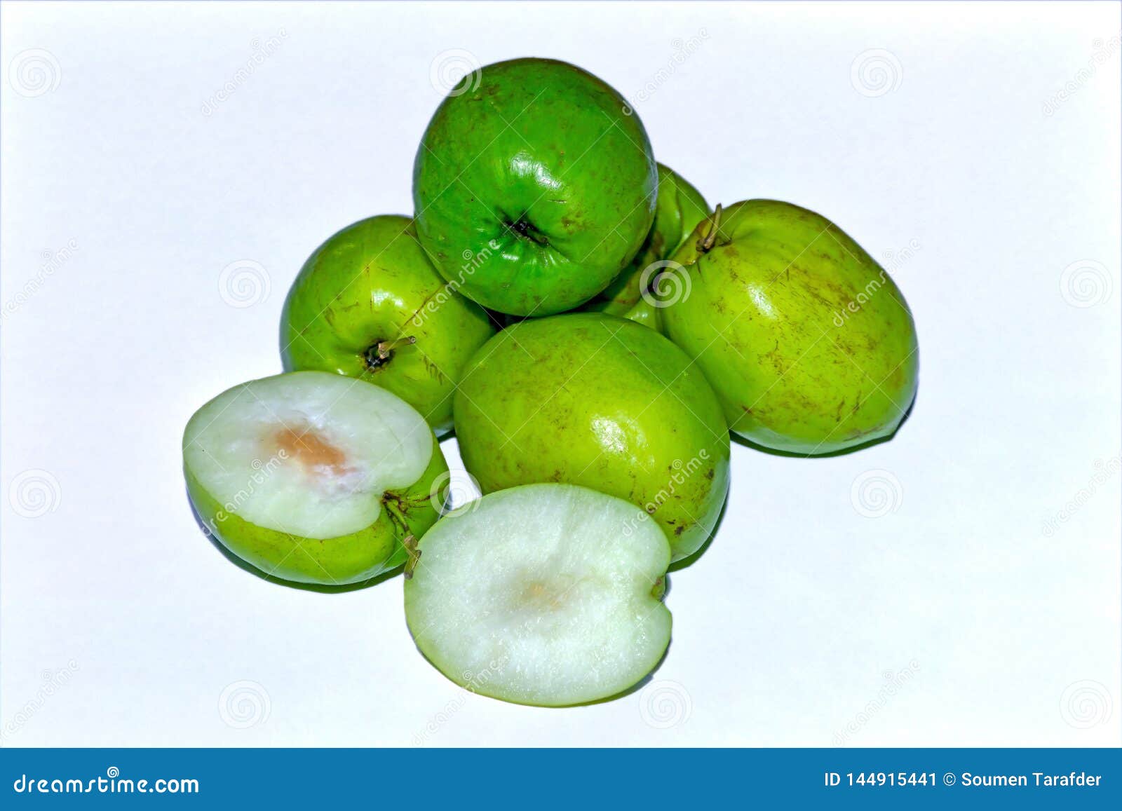 Fruit Vert Indien Frais Et Doux De Jujube Sur Le Fond D Isolement Blanc Image Stock Image Du Automne Jujube Fruit Vert Indien Frais Et Doux De Jujube Sur Le Fond D Isolement Blanc Image Stock Image Du Automne Jujube