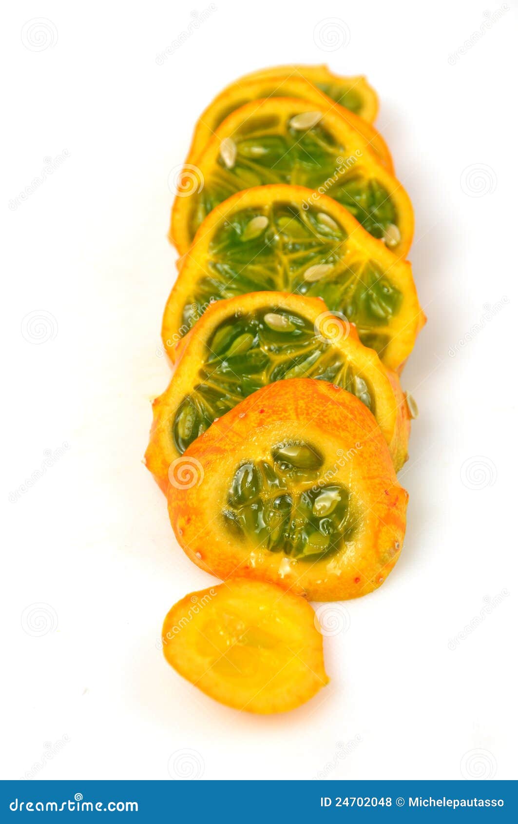 fruta del paraiso sliced