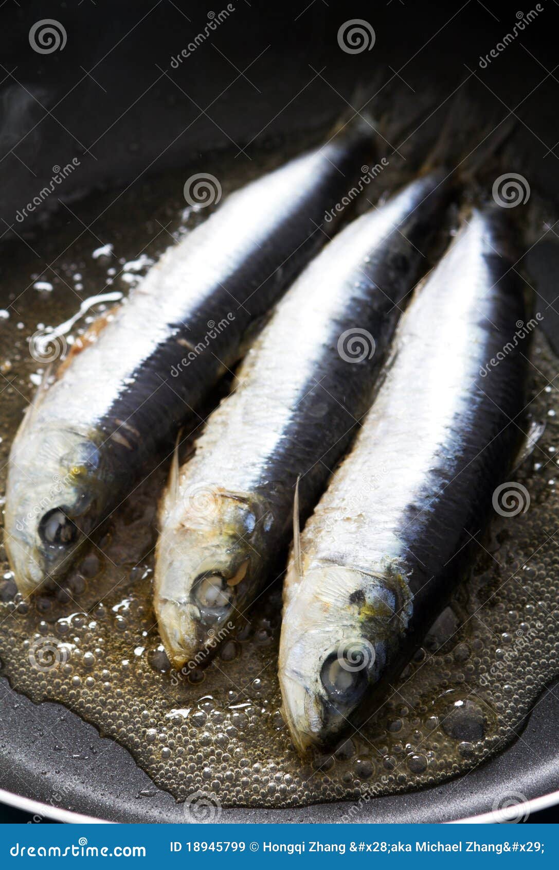 Frying sardine stock image. Image of black, skin, lunch 18945799
