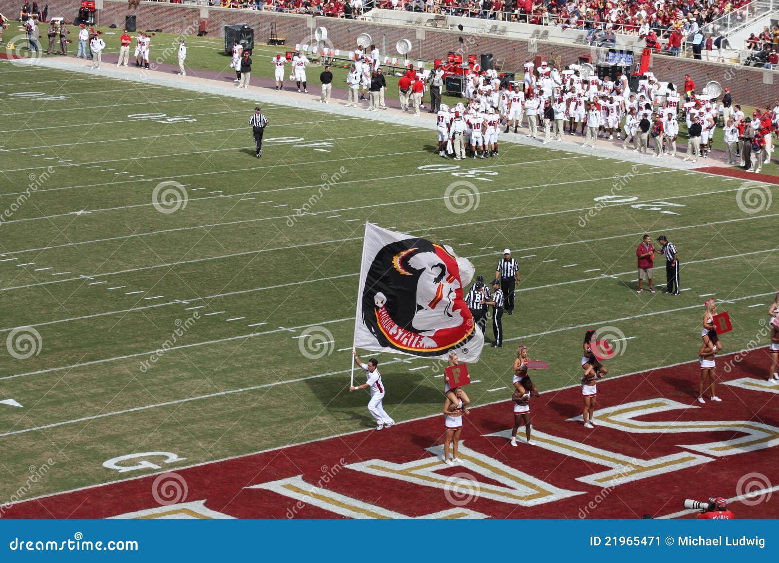 What is the meaning behind the Seminole flag?