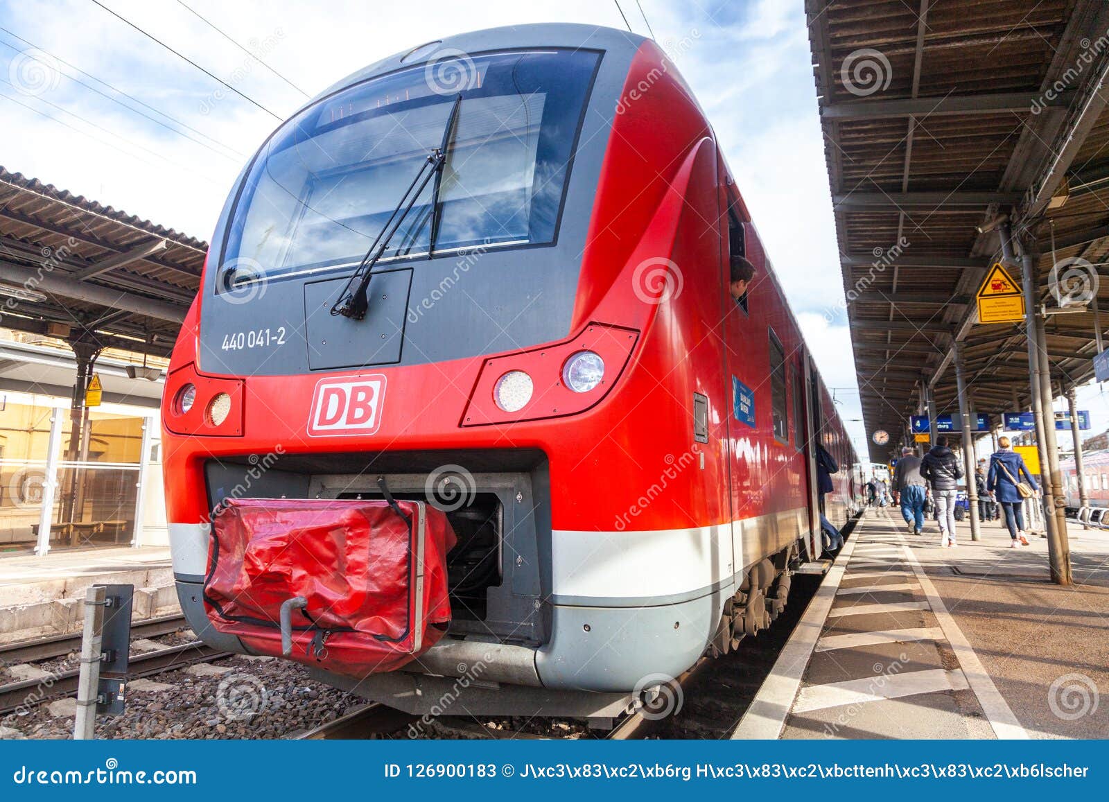 fuerth-germany-march-re-regional-express-train-deutsche-bahn-passes-station-126900183.jpg