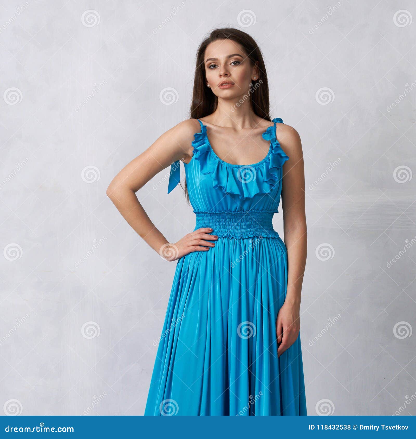 Lily James as Cinderella-Full Body 2 PNG | Cinderella ballgown, Ball gowns,  Disney princess dresses