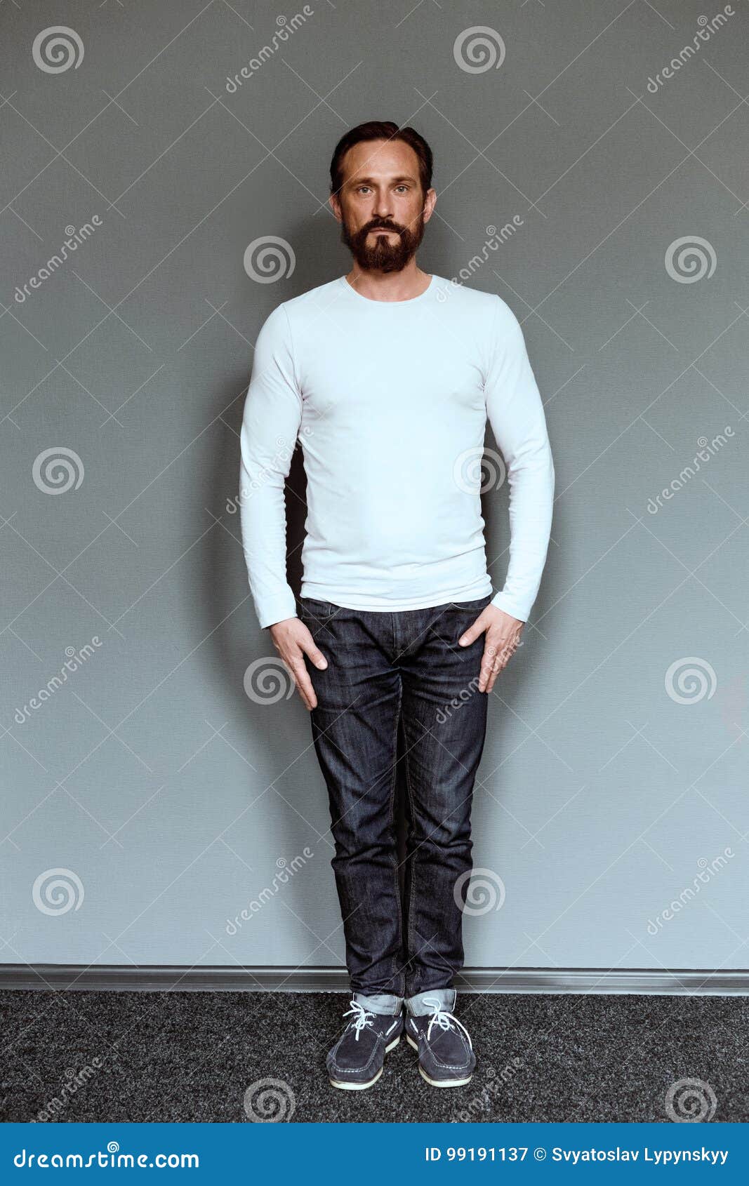 Full Length Portrait of Mature Man in Casual Clothes. Stock Image - Image  of beardy, male: 99191137