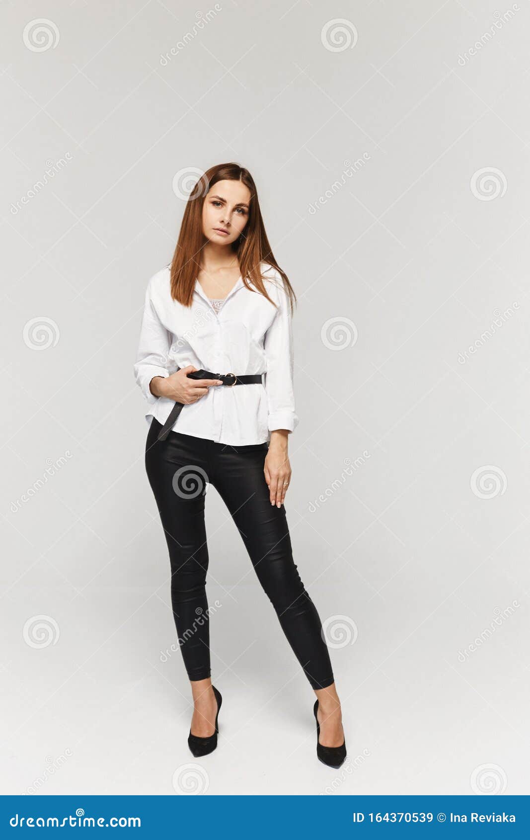 29,218 White Shirt Black Pants Woman Images, Stock Photos, 3D objects, &  Vectors | Shutterstock
