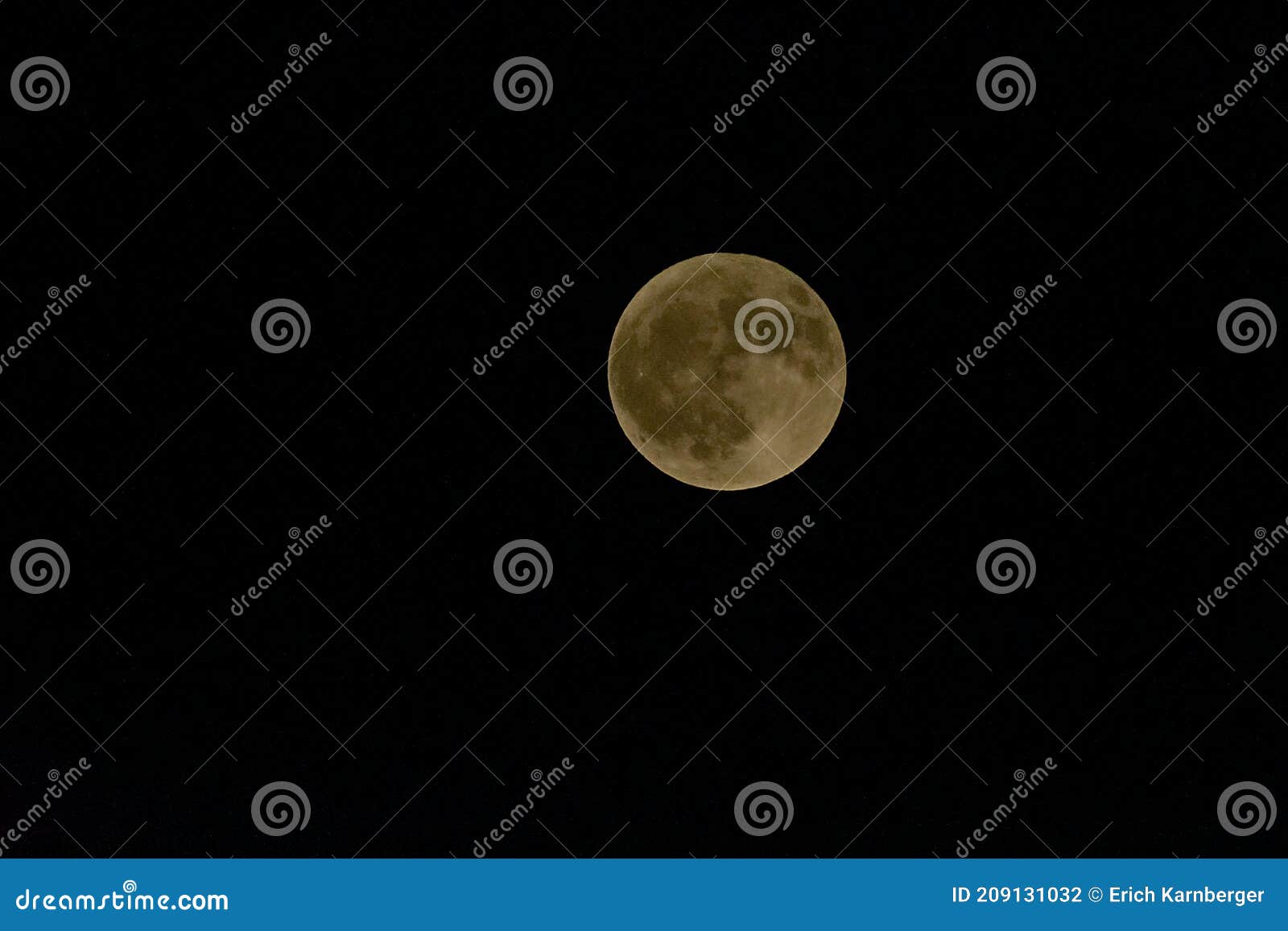 Full Moon on Black Background Stock Photo - Image of black, planet