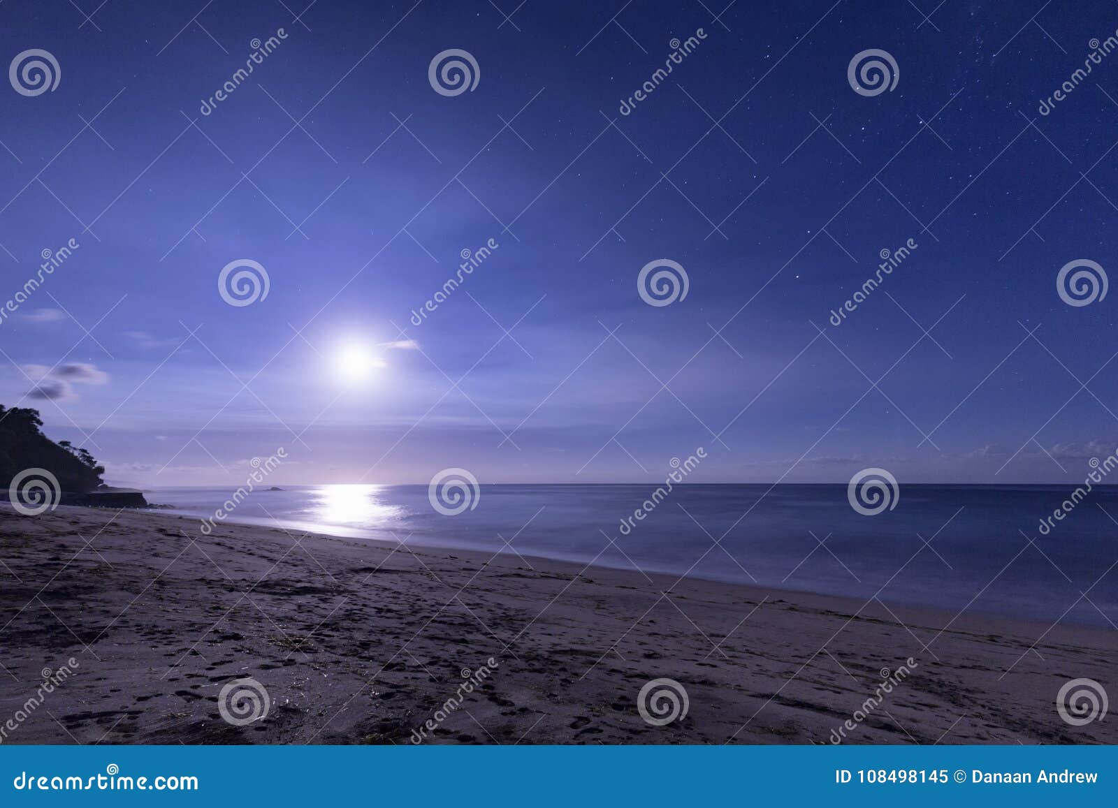 full moon paga beach view