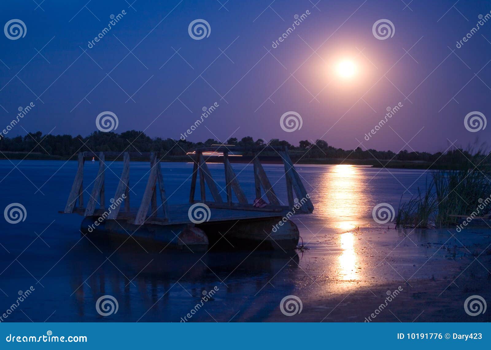 Full moon on river stock photo. Image of nature, ocean 10191776