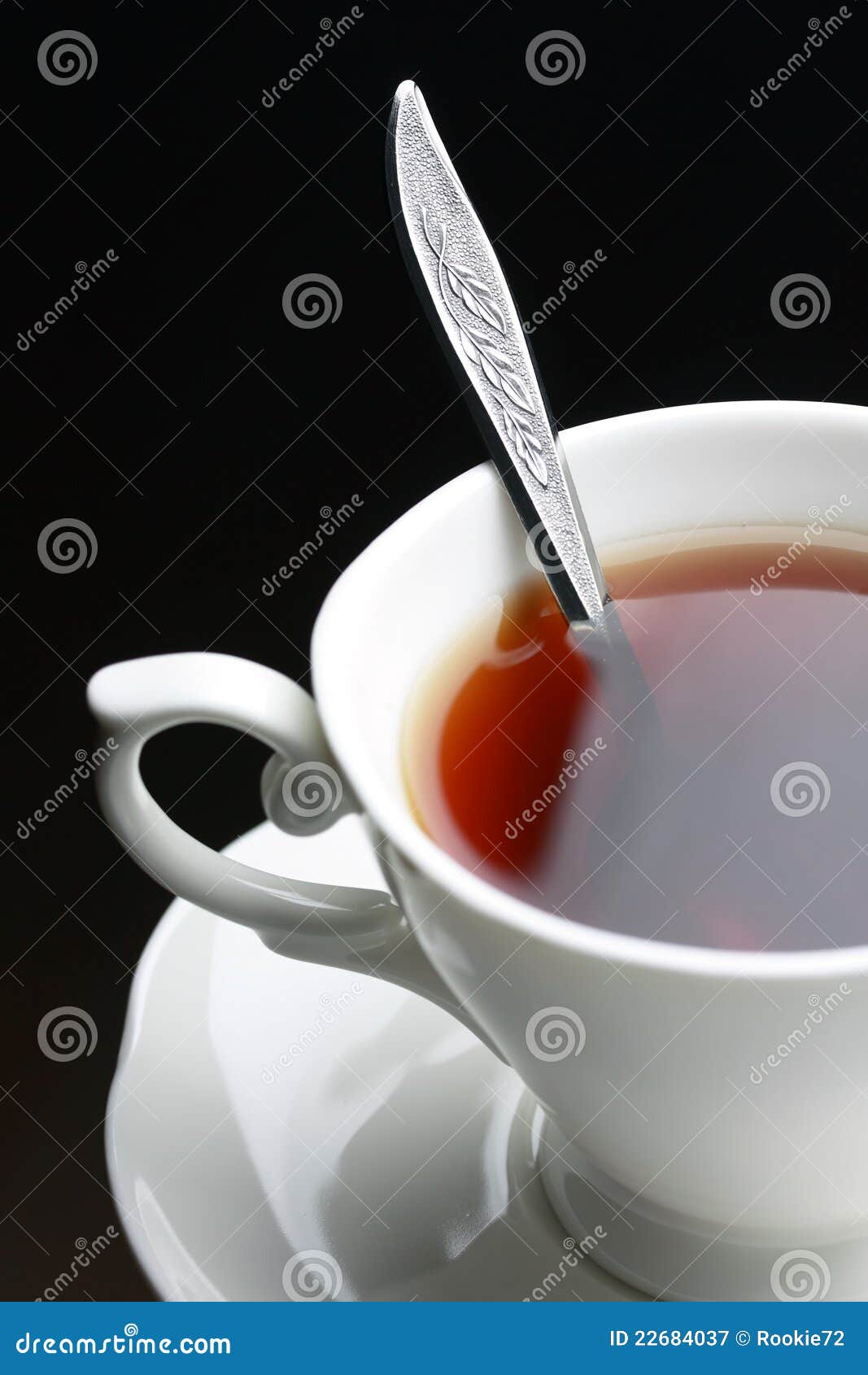 Full tea cup with spoon stock image. Image of focus, coffebreak 22684037
