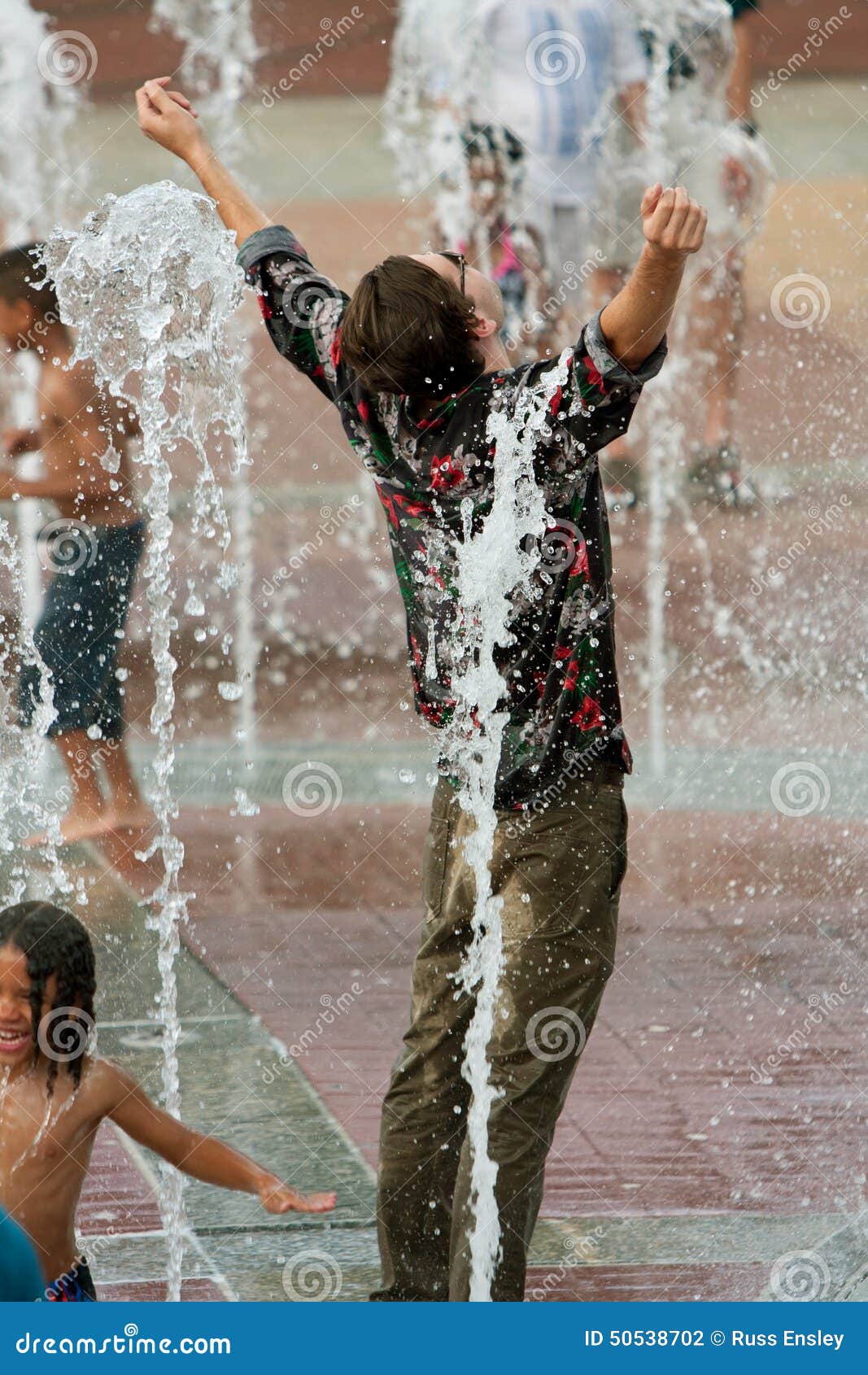 Fully Clothed Man Gets Triumphantly Soaked Standing In Atlanta Fountain Fully Clothed Man Gets Triumphantly Soaked Standing In Atlanta Fountain