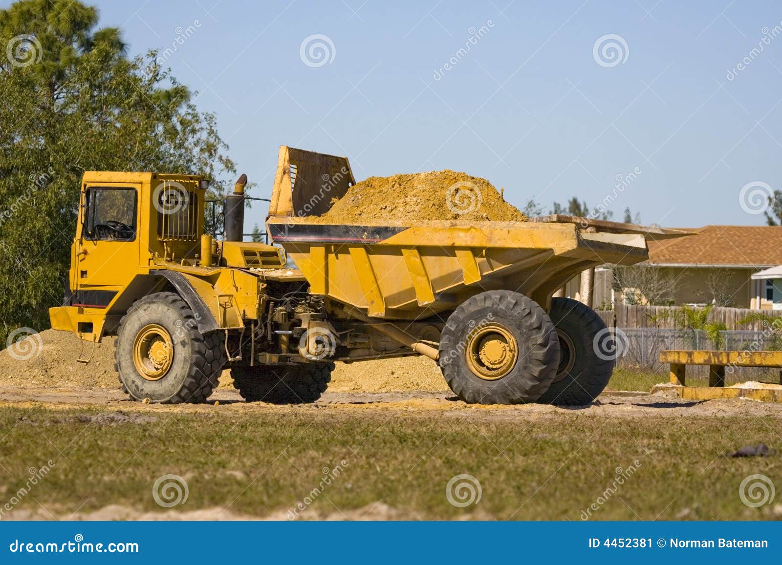 Fully loaded dump truck stock image. Image of dump, dirt 4452381