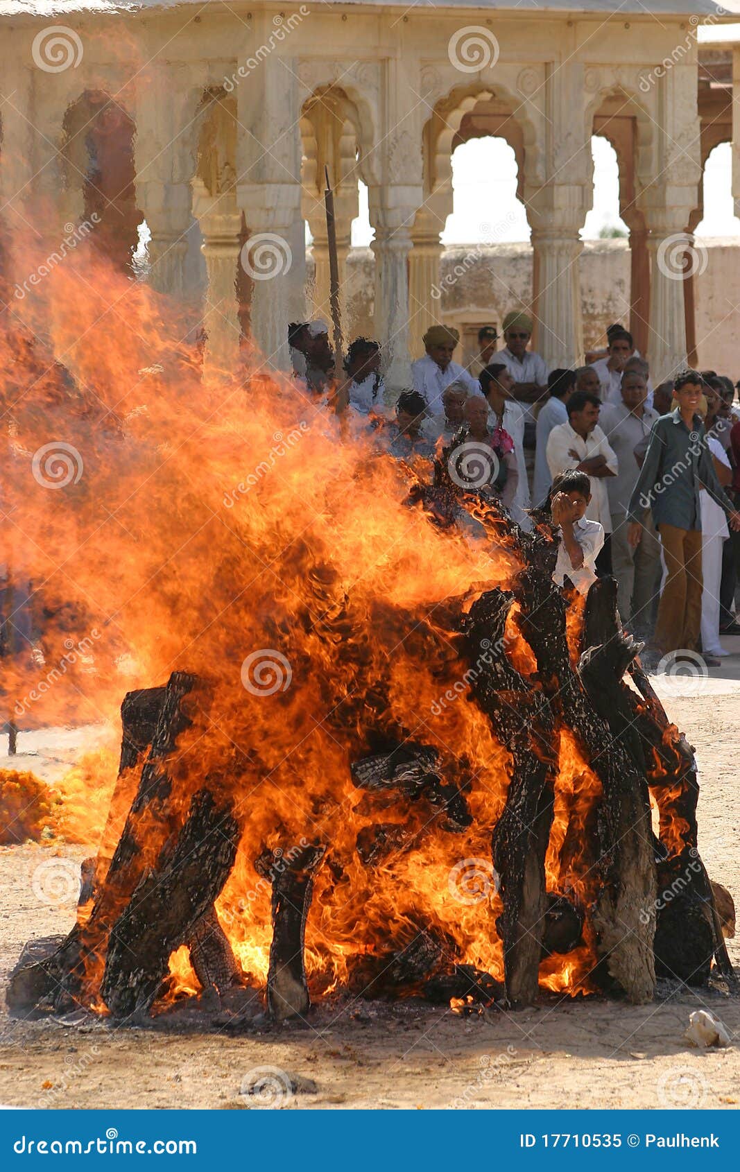 Funeral in India editorial image. Image of burial, india 17710535