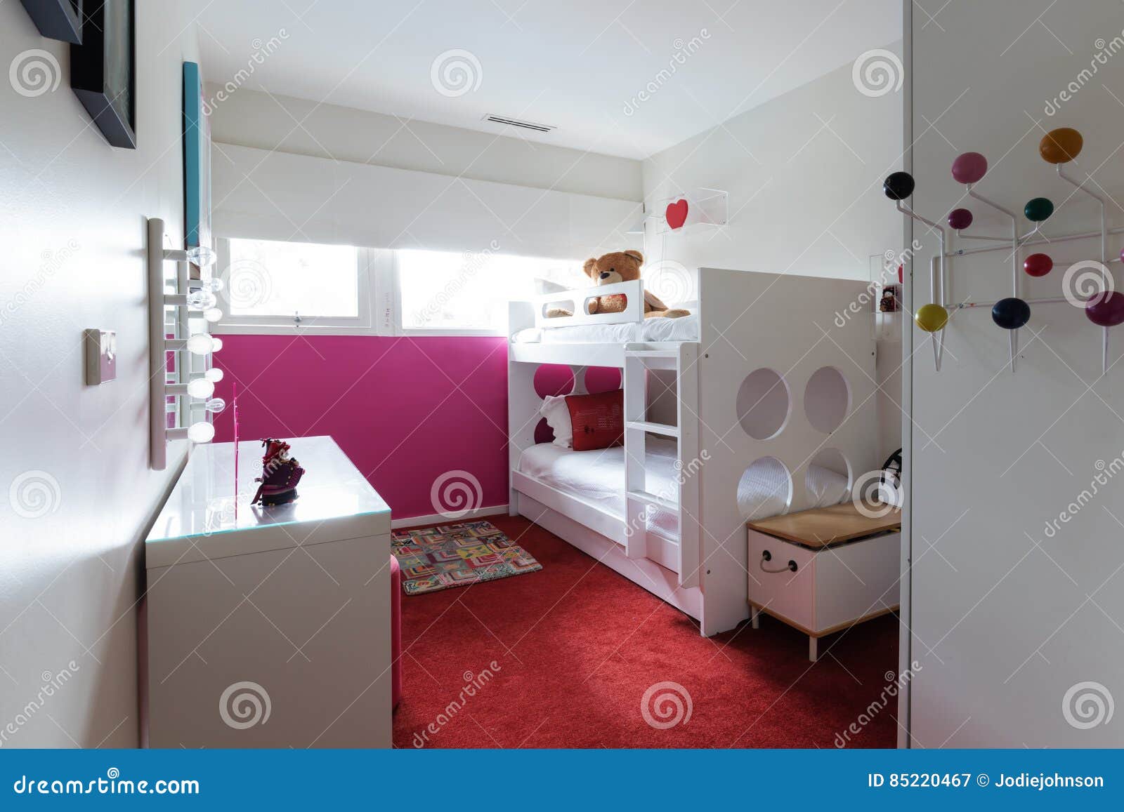 red kids room