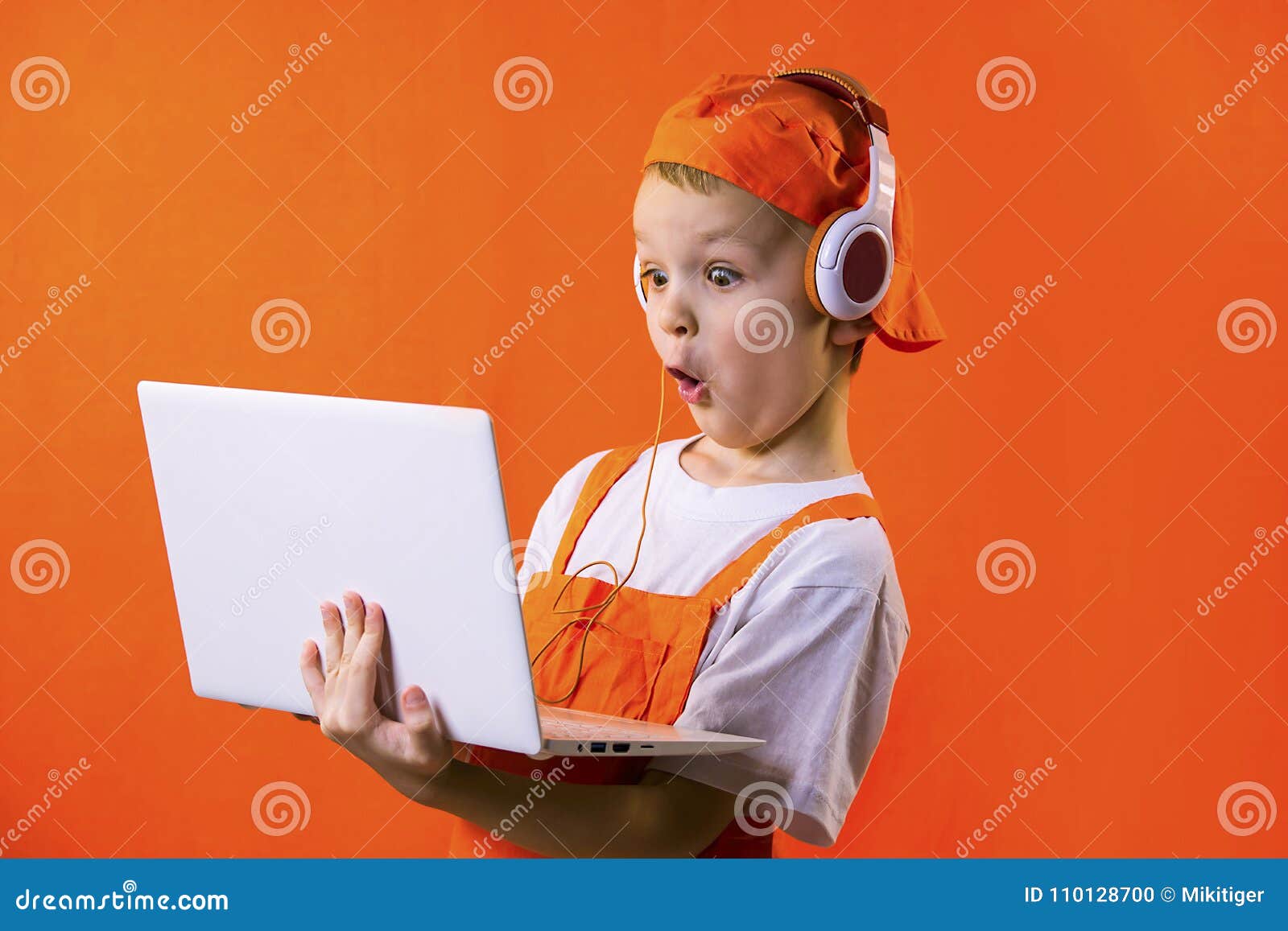 298,541 Funny Boy Stock Photos - Free & Royalty-Free Stock Photos from  Dreamstime