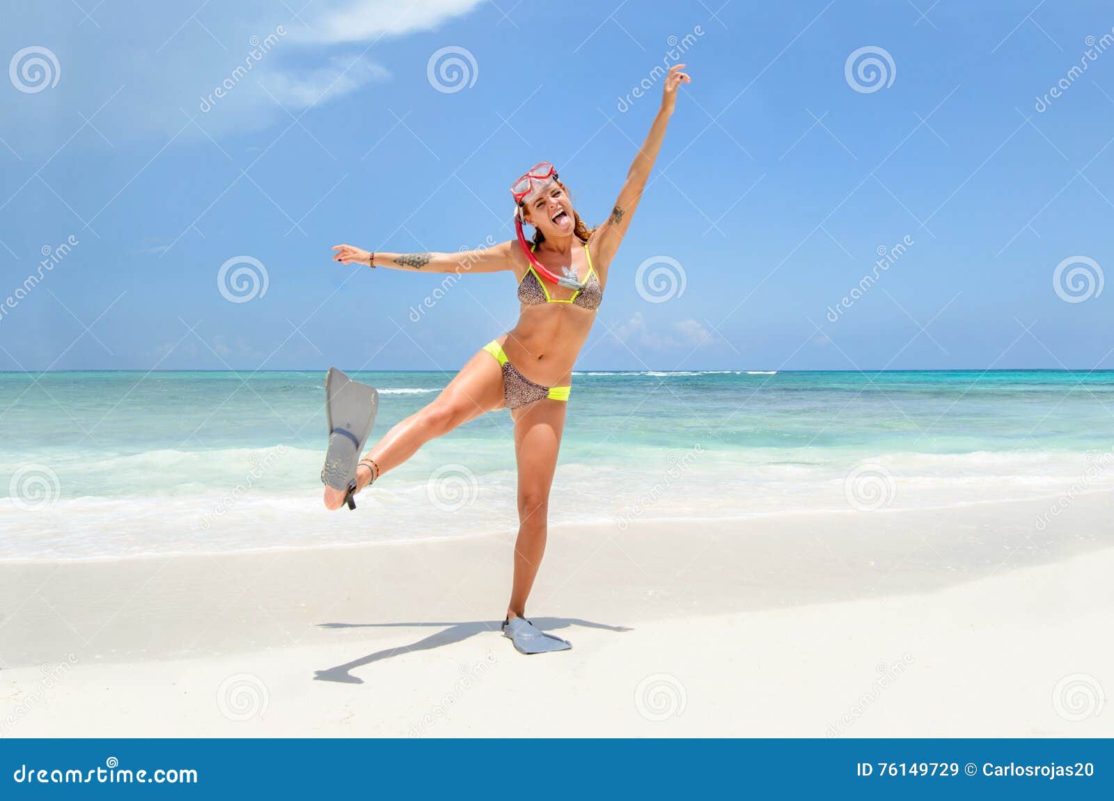 Youtube Funny Girl On Beach