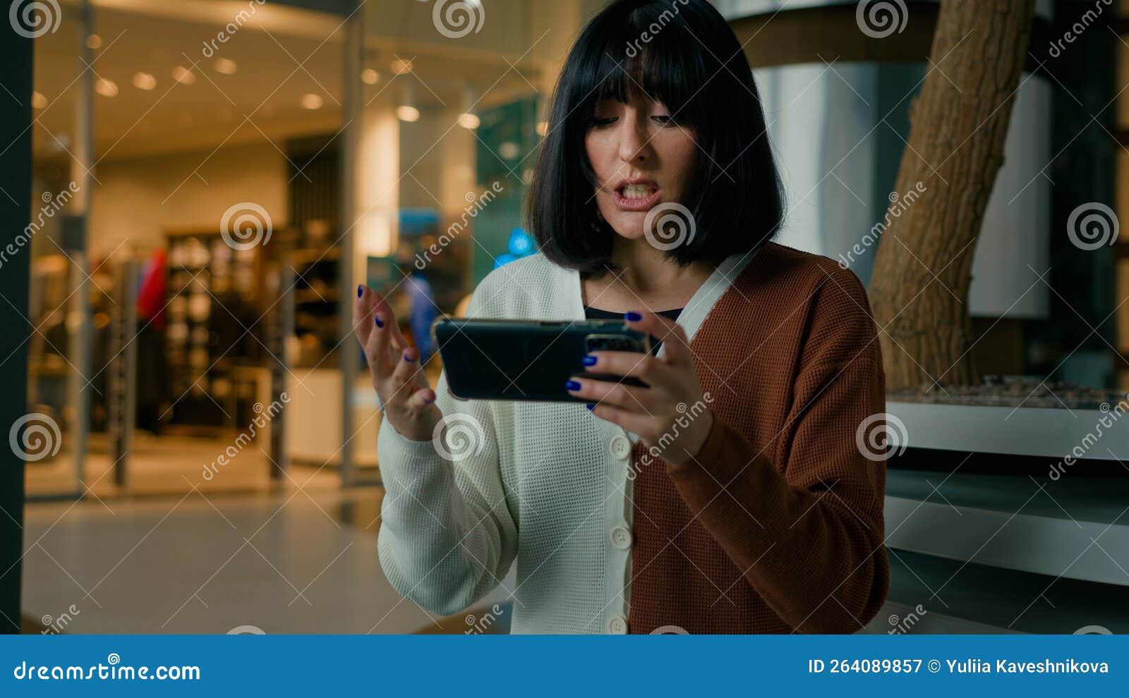 Funny 20s Woman Girl Female Gamer Lady Play with Phone Video Game Online  Playing Lost Championship Failure Feel Anger Stock Image - Image of  annoyance, multiracial: 264089857