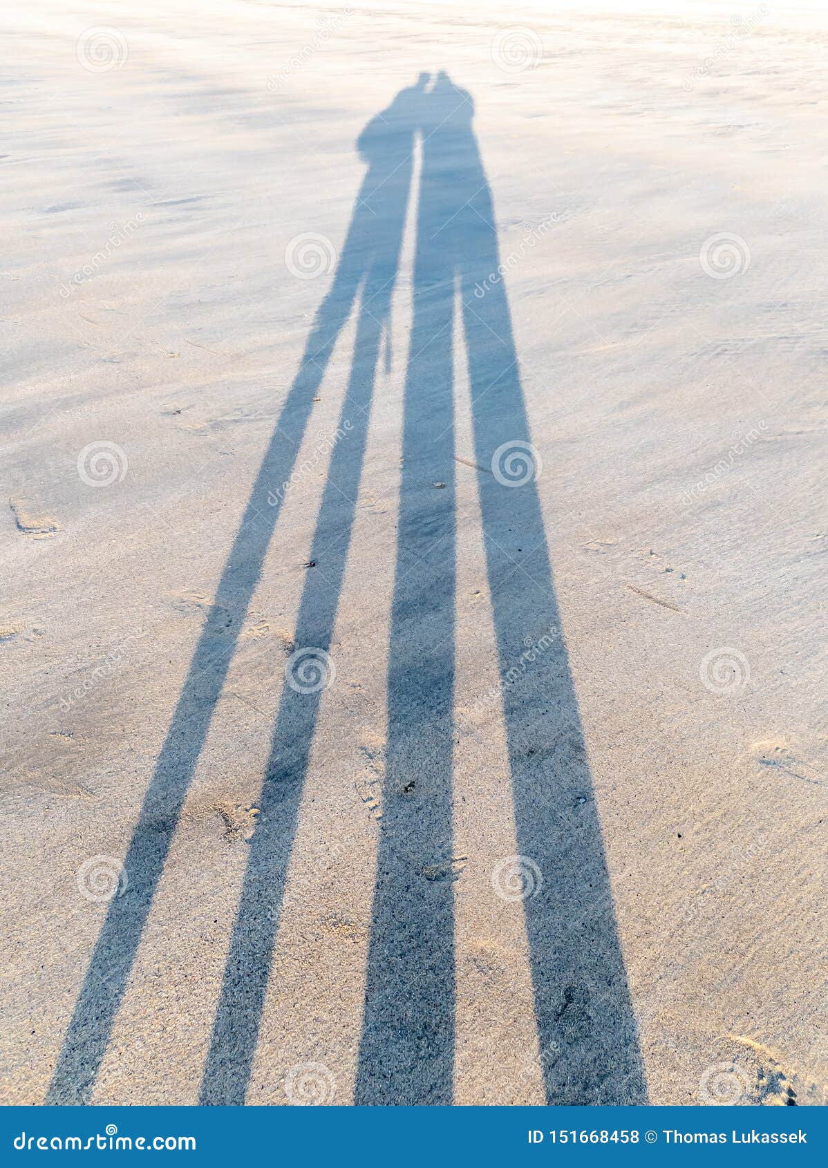 Funny Shadows of Couple on the Beach with Deep Sunlight Stock Photo - Image  of shadow, romance: 151668458